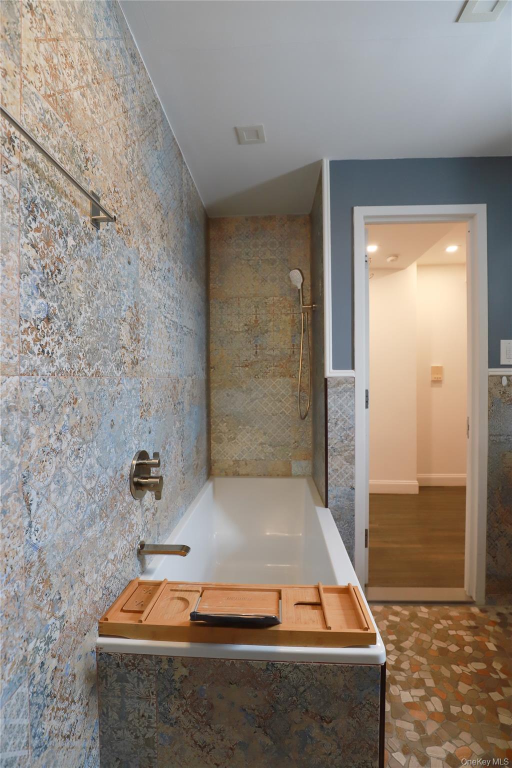 36-20 190th Street Property Photo 20