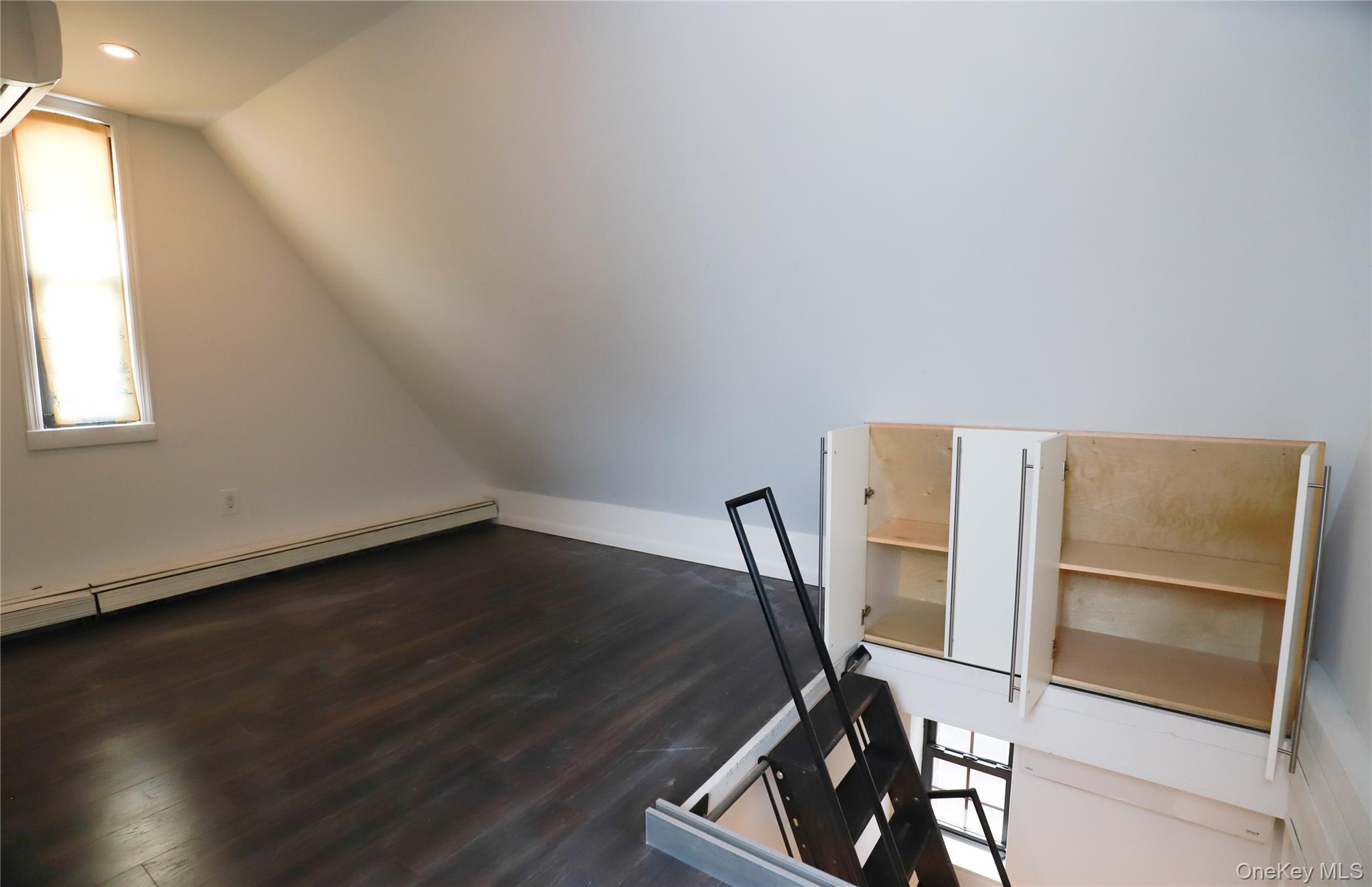 36-20 190th Street Property Photo 25