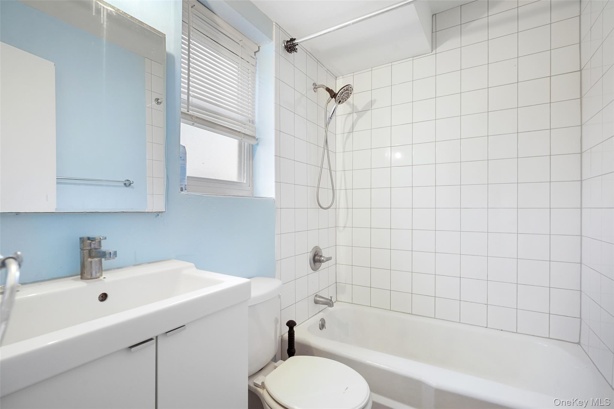 1548 Route 9 7b Property Photo 8