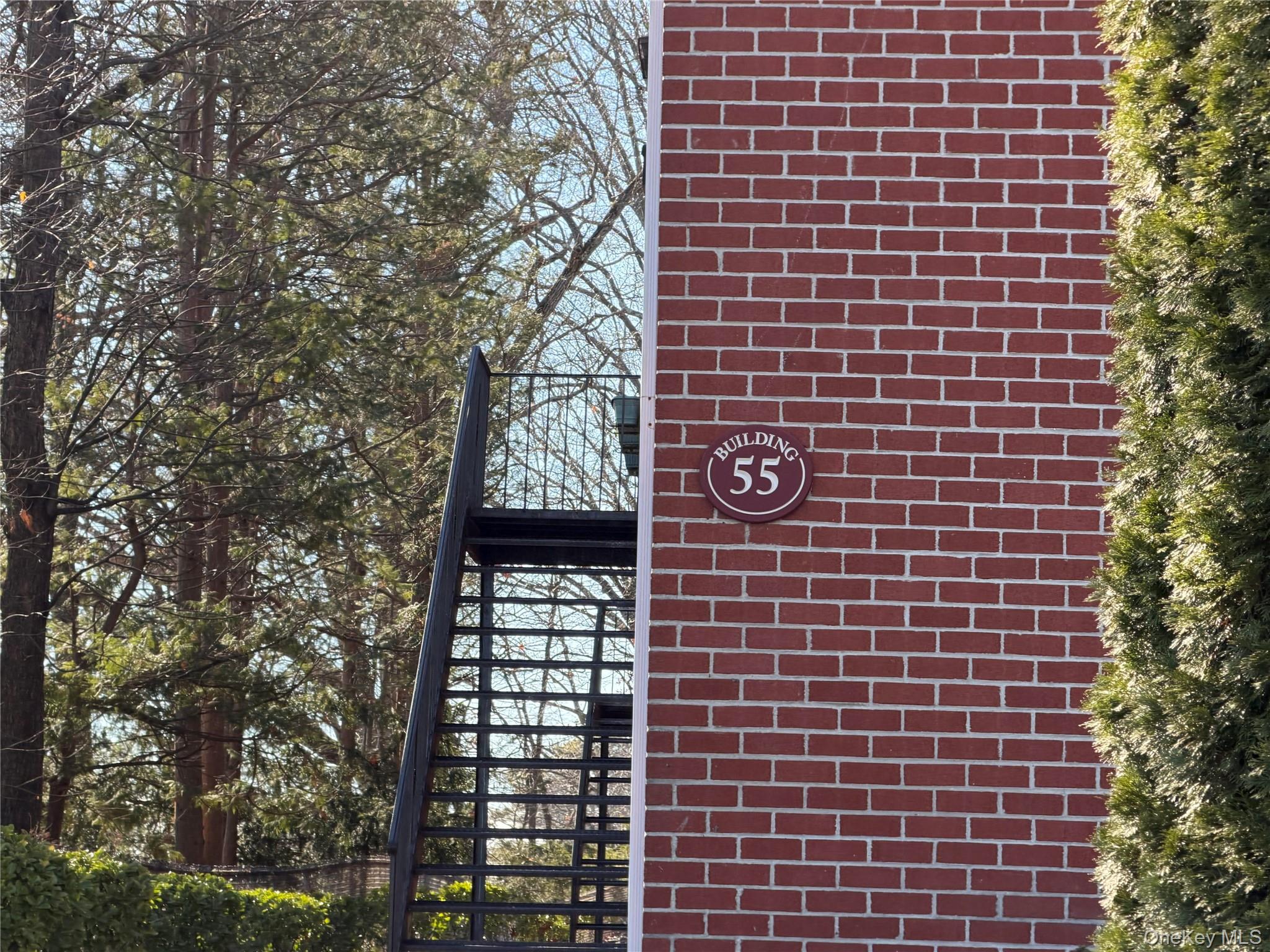 55 Fieldstone Drive 41 Property Photo 3