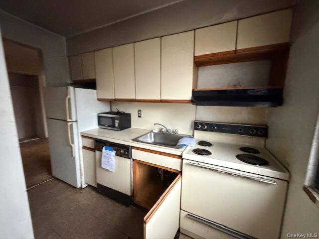 55 Fieldstone Drive 41 Property Photo 15