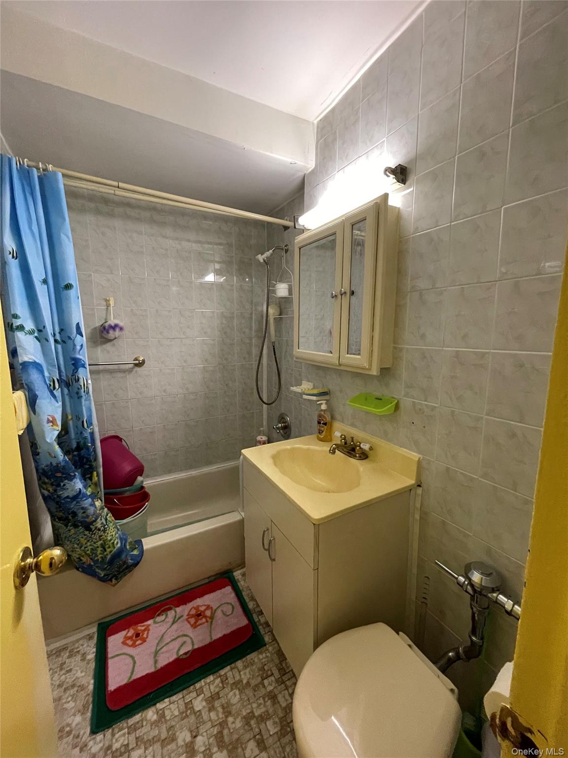 42-42 Colden Street B21 Property Photo 7