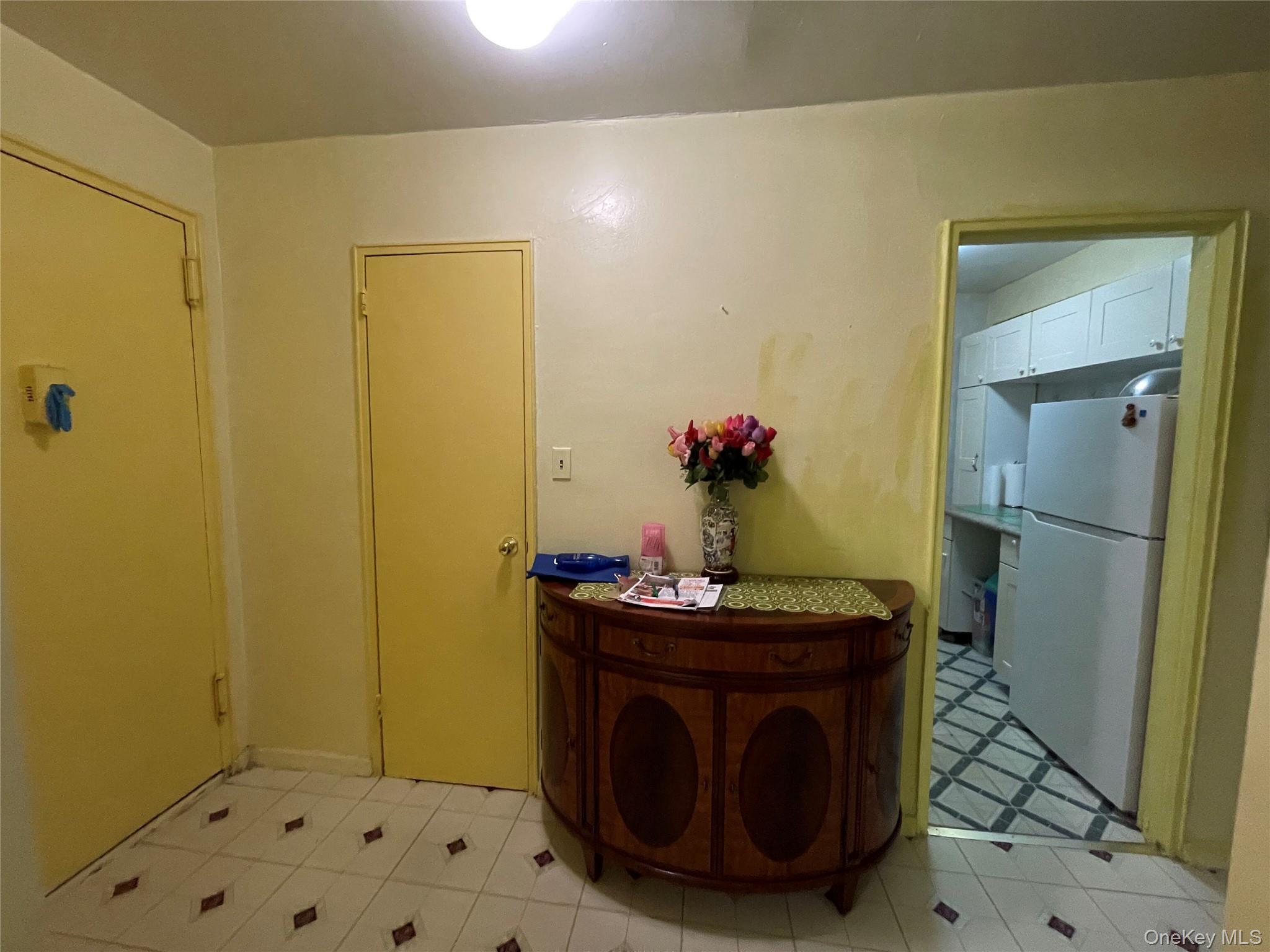 42-42 Colden Street B21 Property Photo 11
