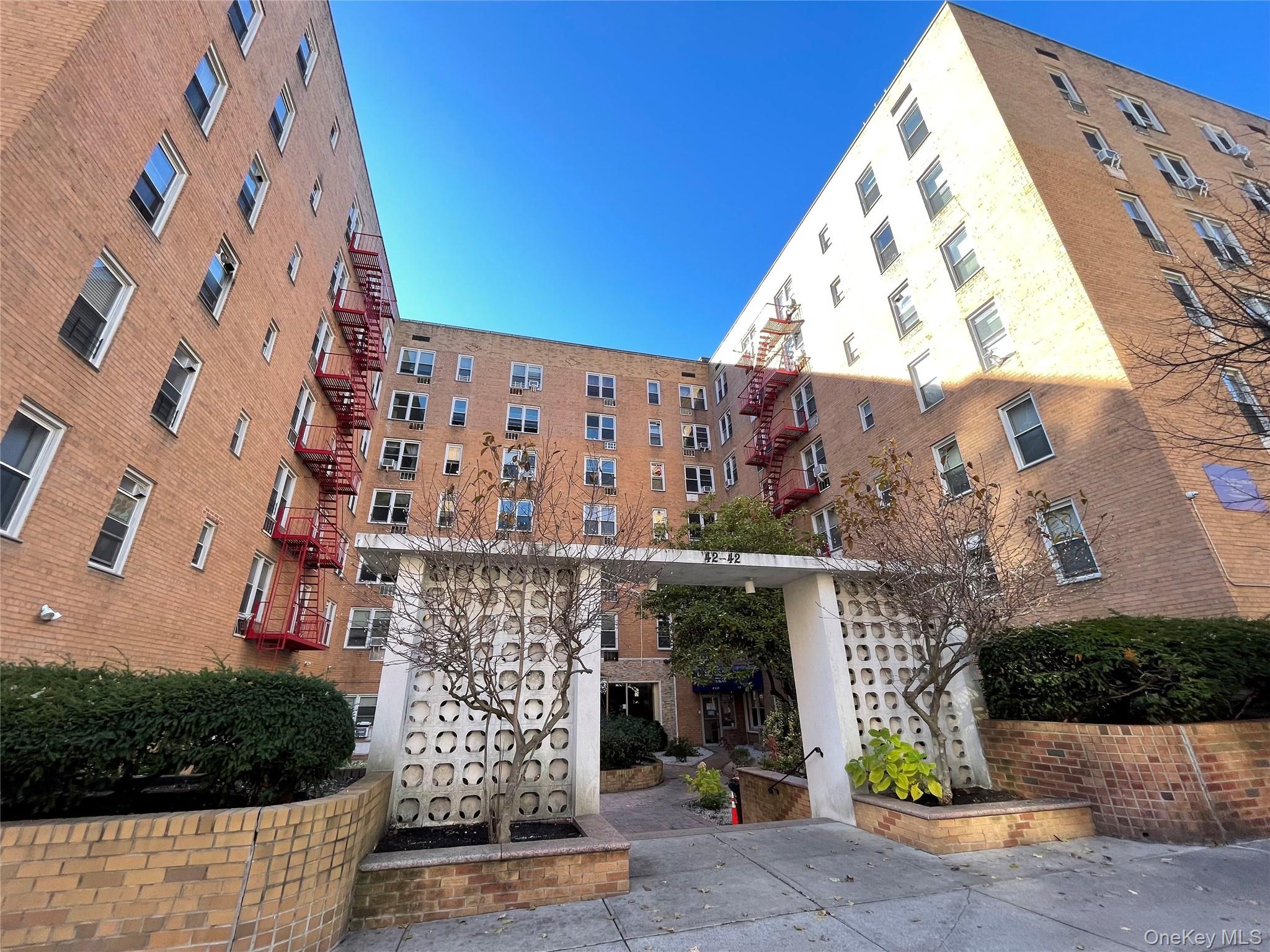 42-42 Colden Street B21 Property Photo 14