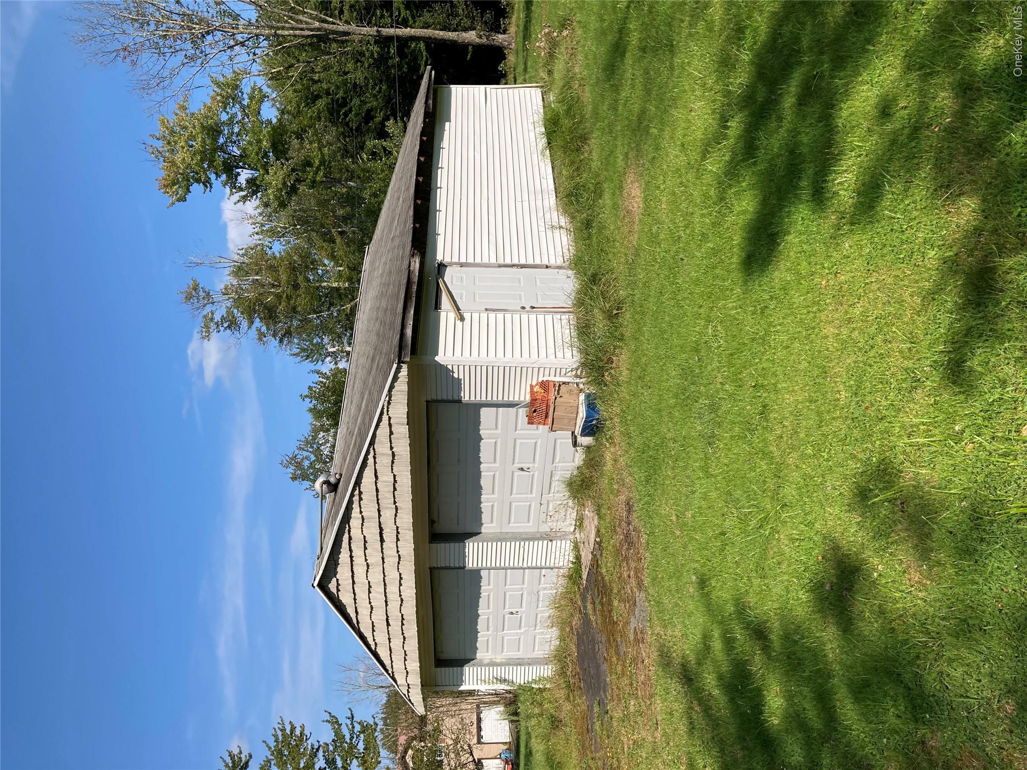 699 Budd Road Property Photo 24