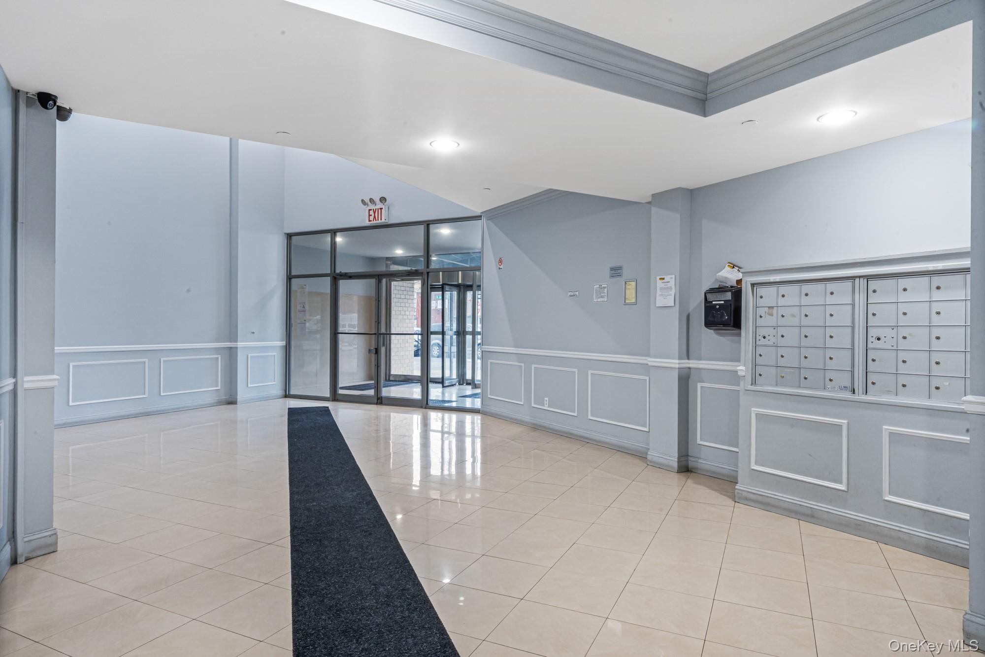 8115 Queens Boulevard 3a Property Photo 2
