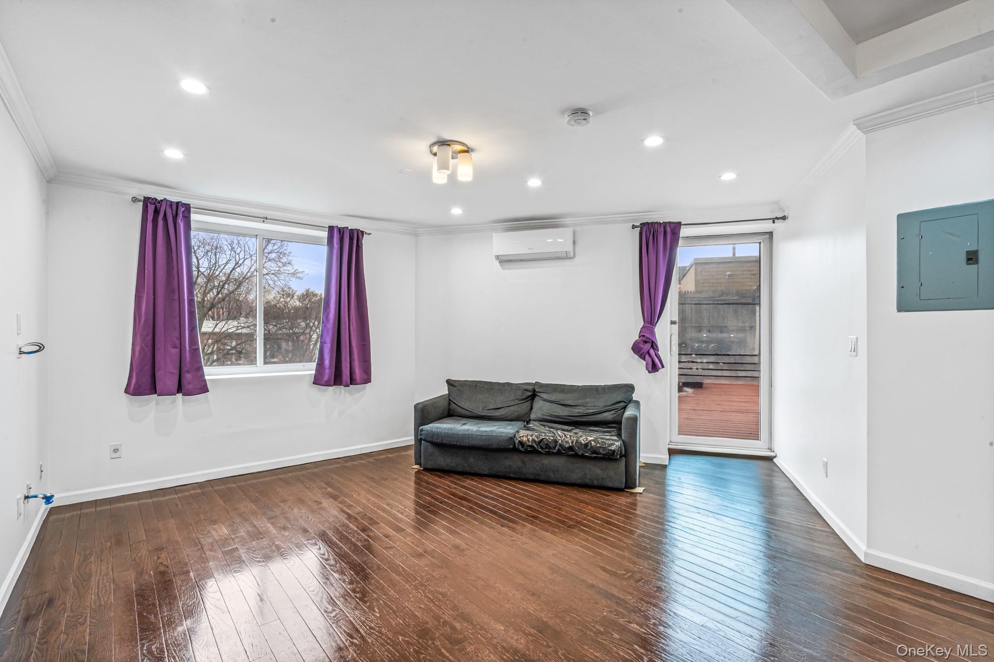 8115 Queens Boulevard 3a Property Photo 5