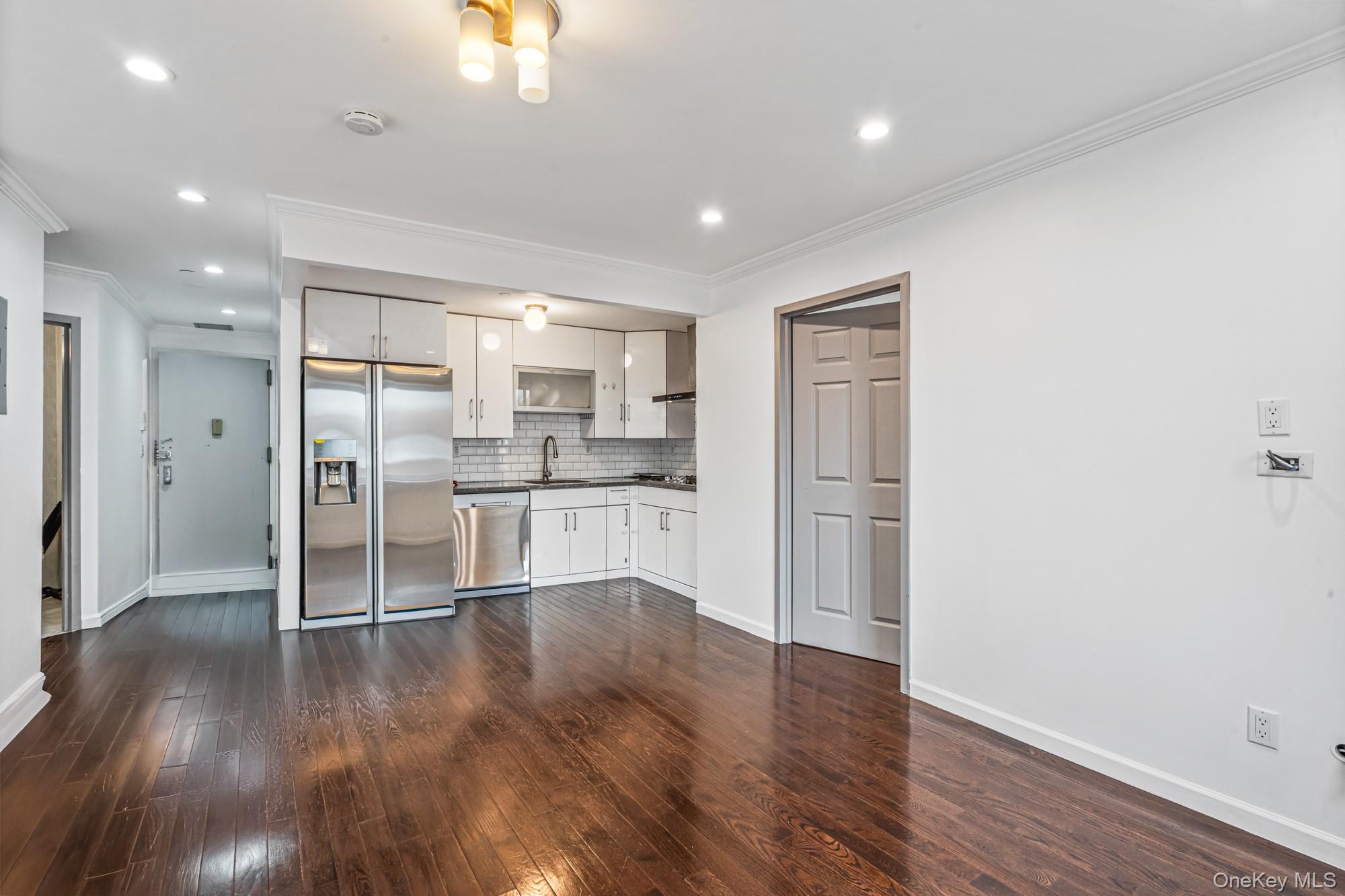8115 Queens Boulevard 3a Property Photo 7