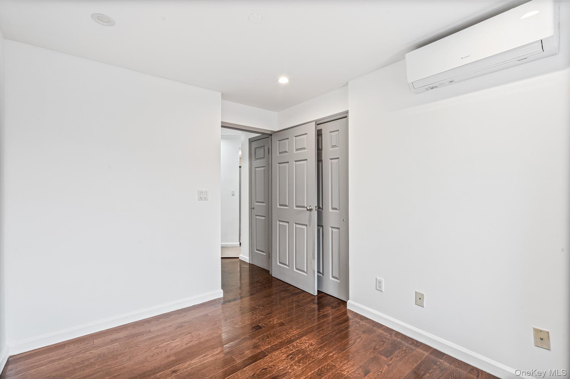 8115 Queens Boulevard 3a Property Photo 15