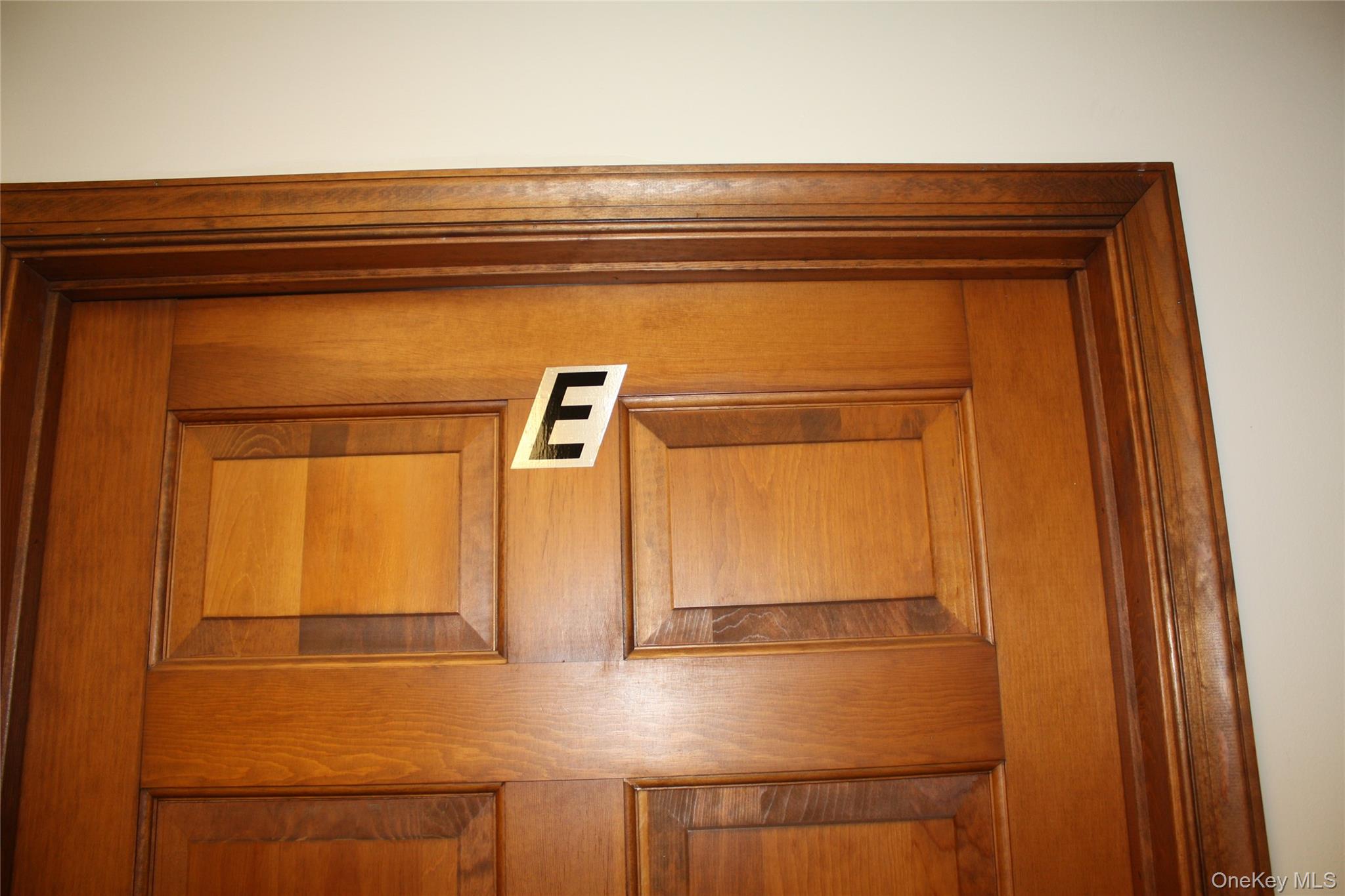 84 Front Street Suite E Property Photo 6