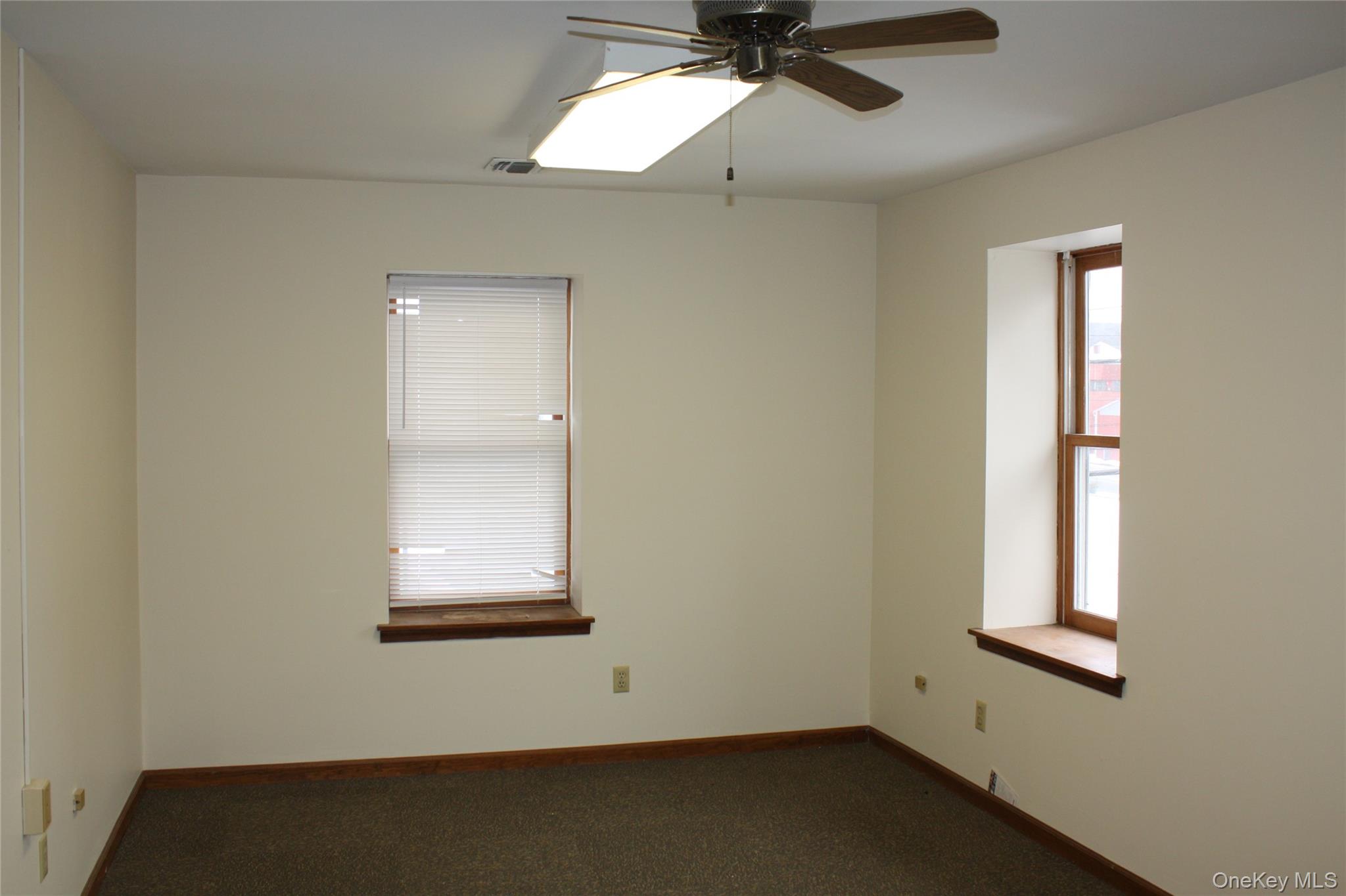 84 Front Street Suite H Property Photo 7