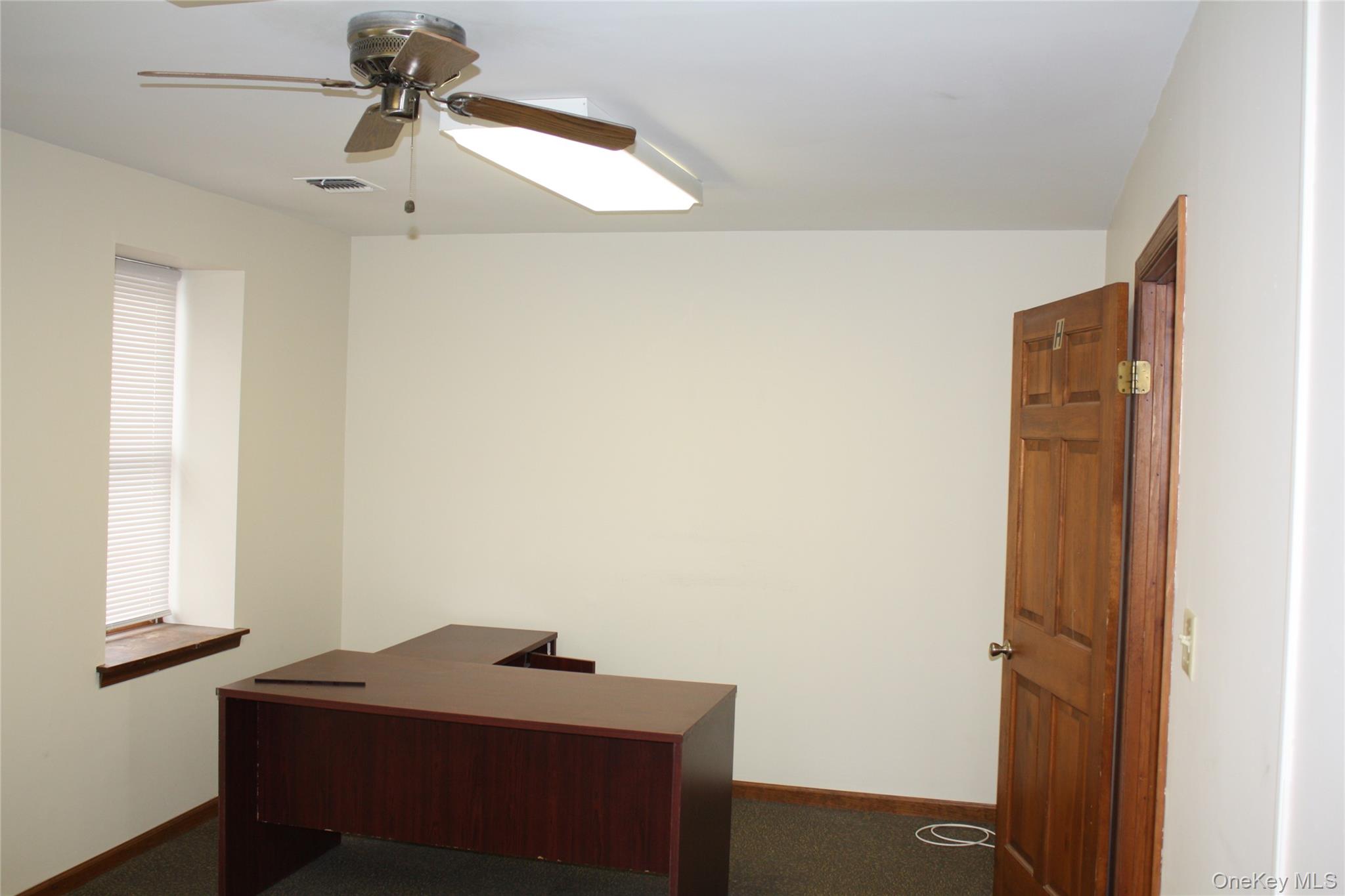 84 Front Street Suite H Property Photo 8