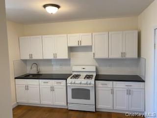 16-66 Jefferson Avenue Property Photo 5