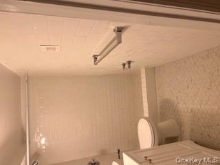 16-66 Jefferson Avenue Property Photo 11
