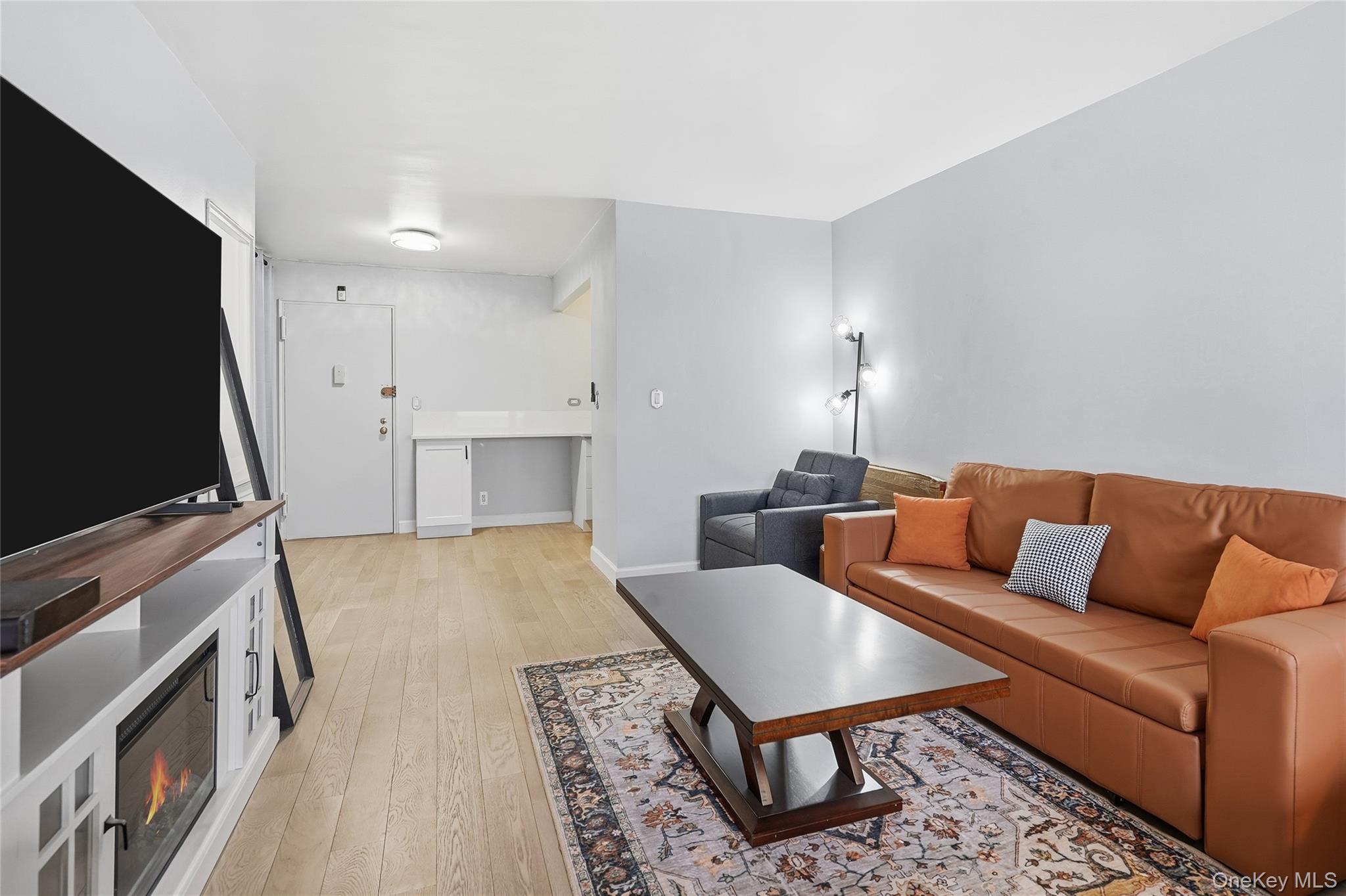 5800 Arlington Avenue 15p Property Photo 6