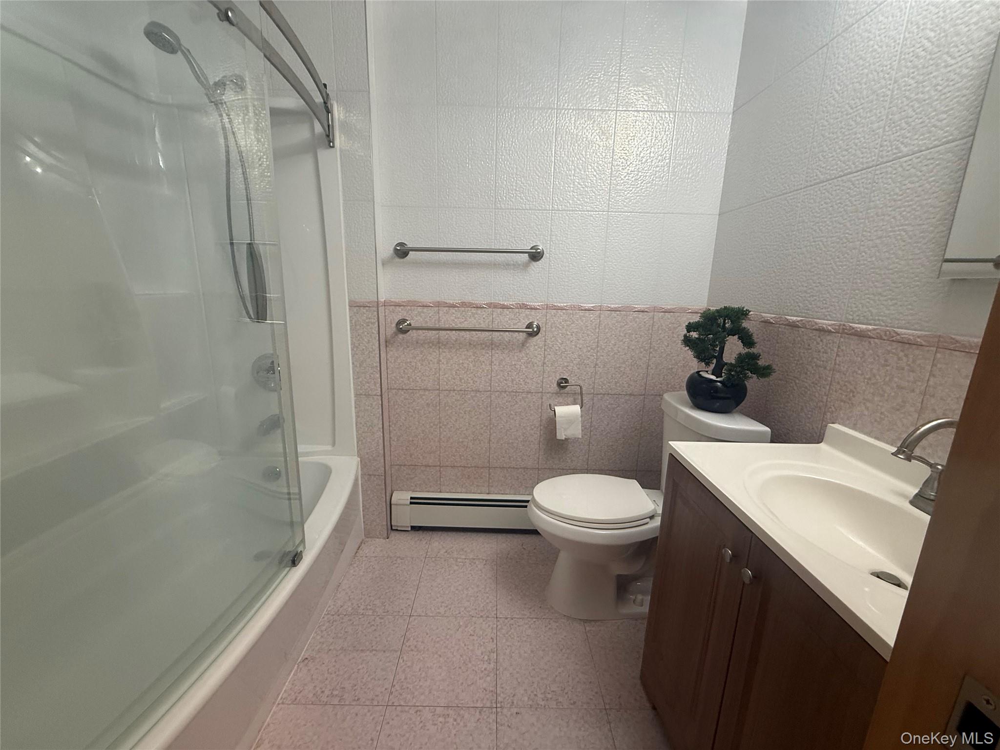 918 Wheeler Avenue 918a Property Photo 8
