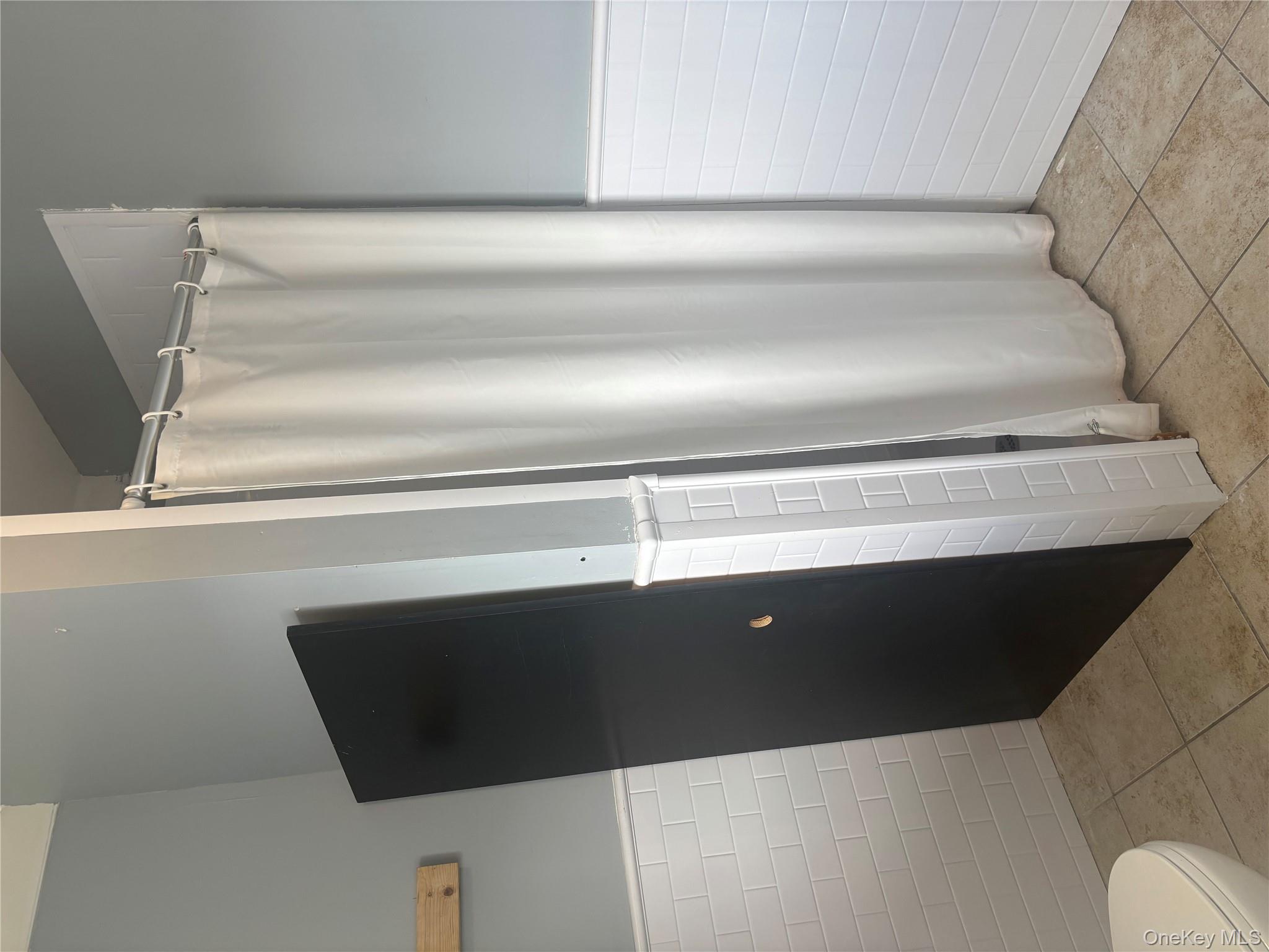 521 Oak Street Property Photo 12