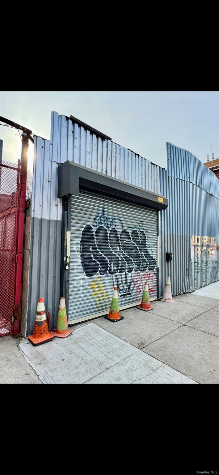 250 Skillman Avenue Property Photo 2