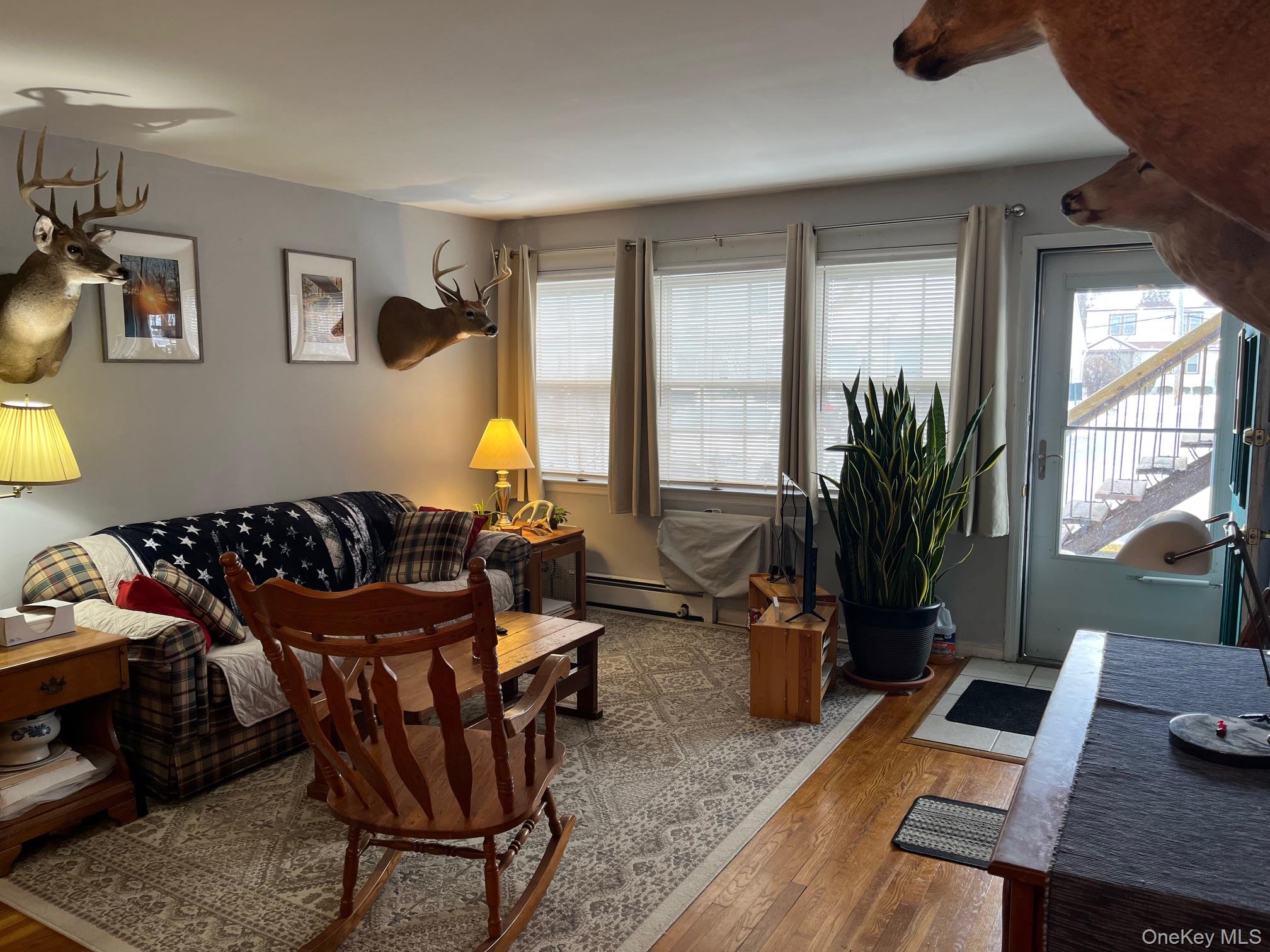 274 Hooker Avenue L2 Property Photo 2