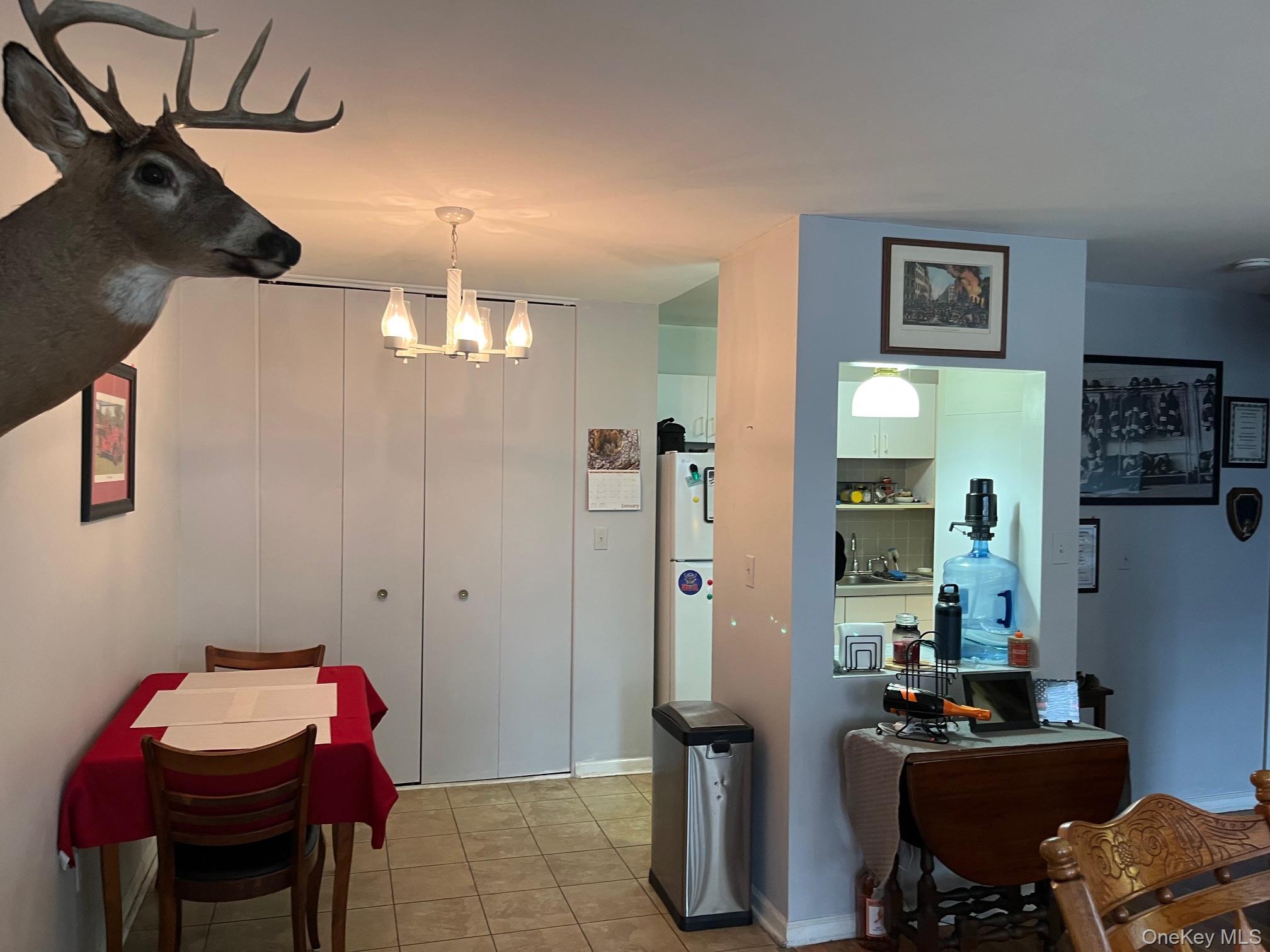274 Hooker Avenue L2 Property Photo 3