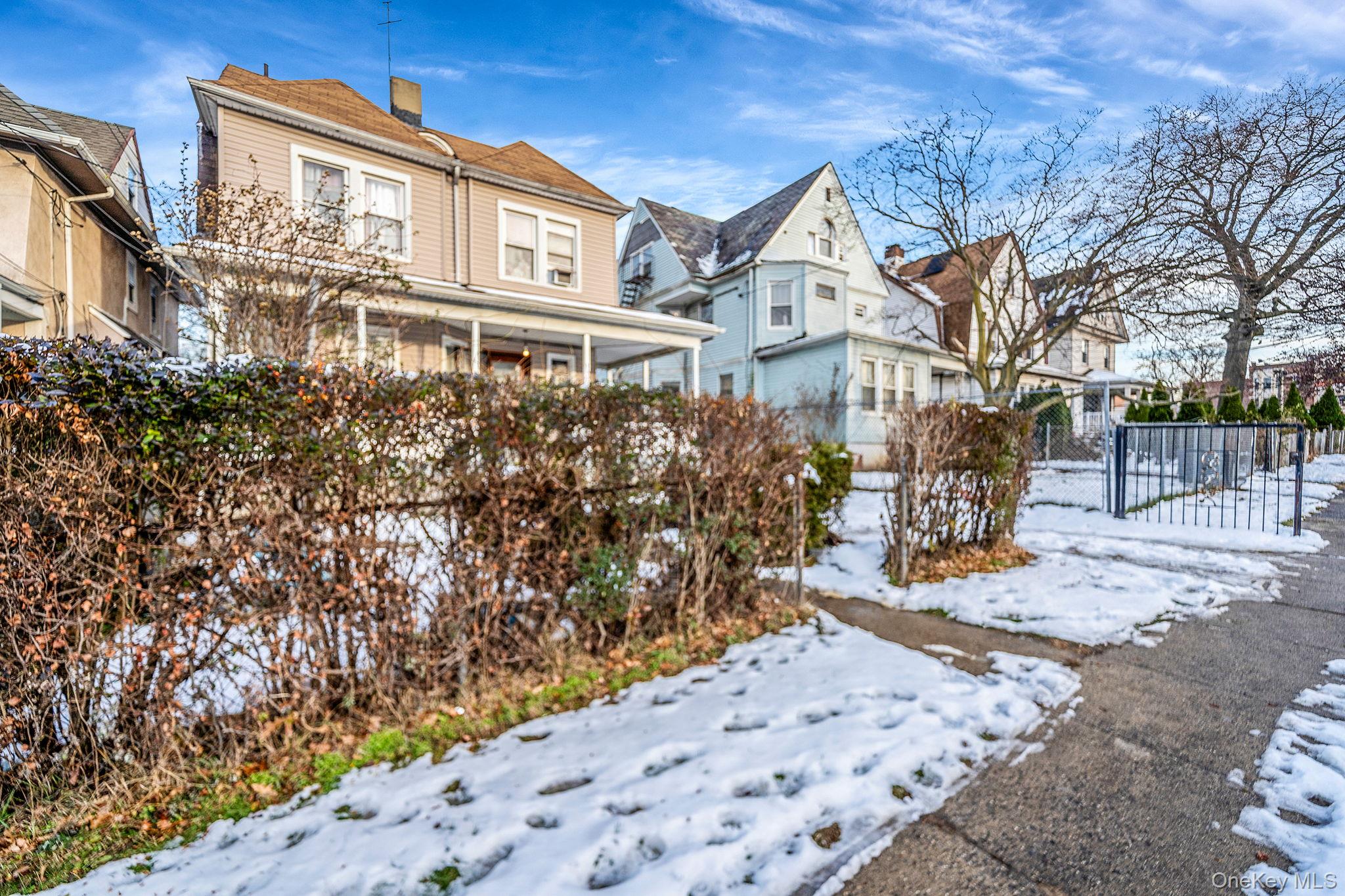 133 Franklin Avenue Property Photo 3