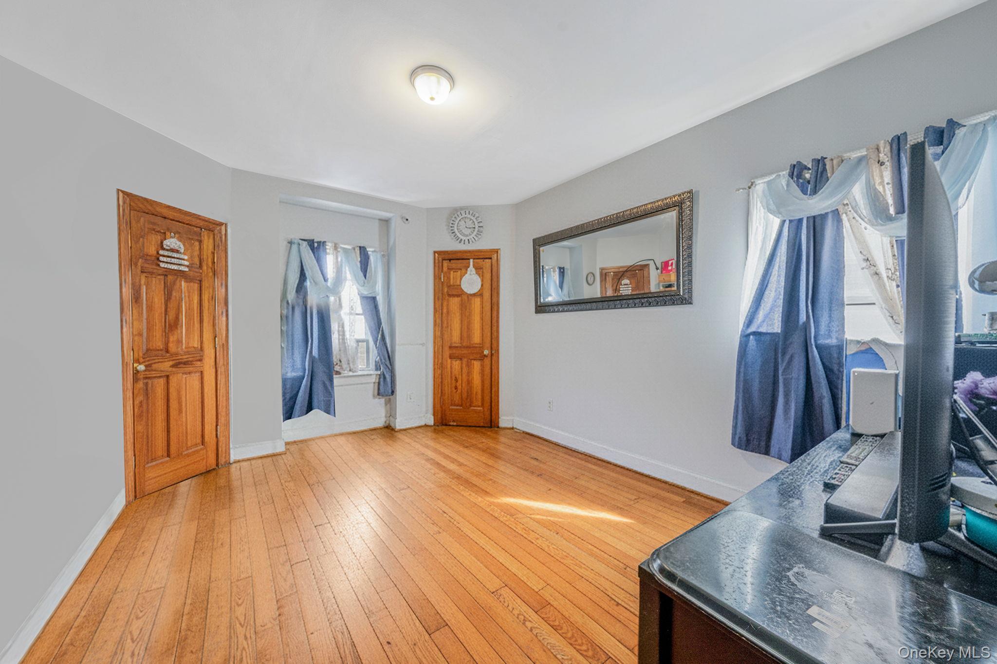 133 Franklin Avenue Property Photo 14