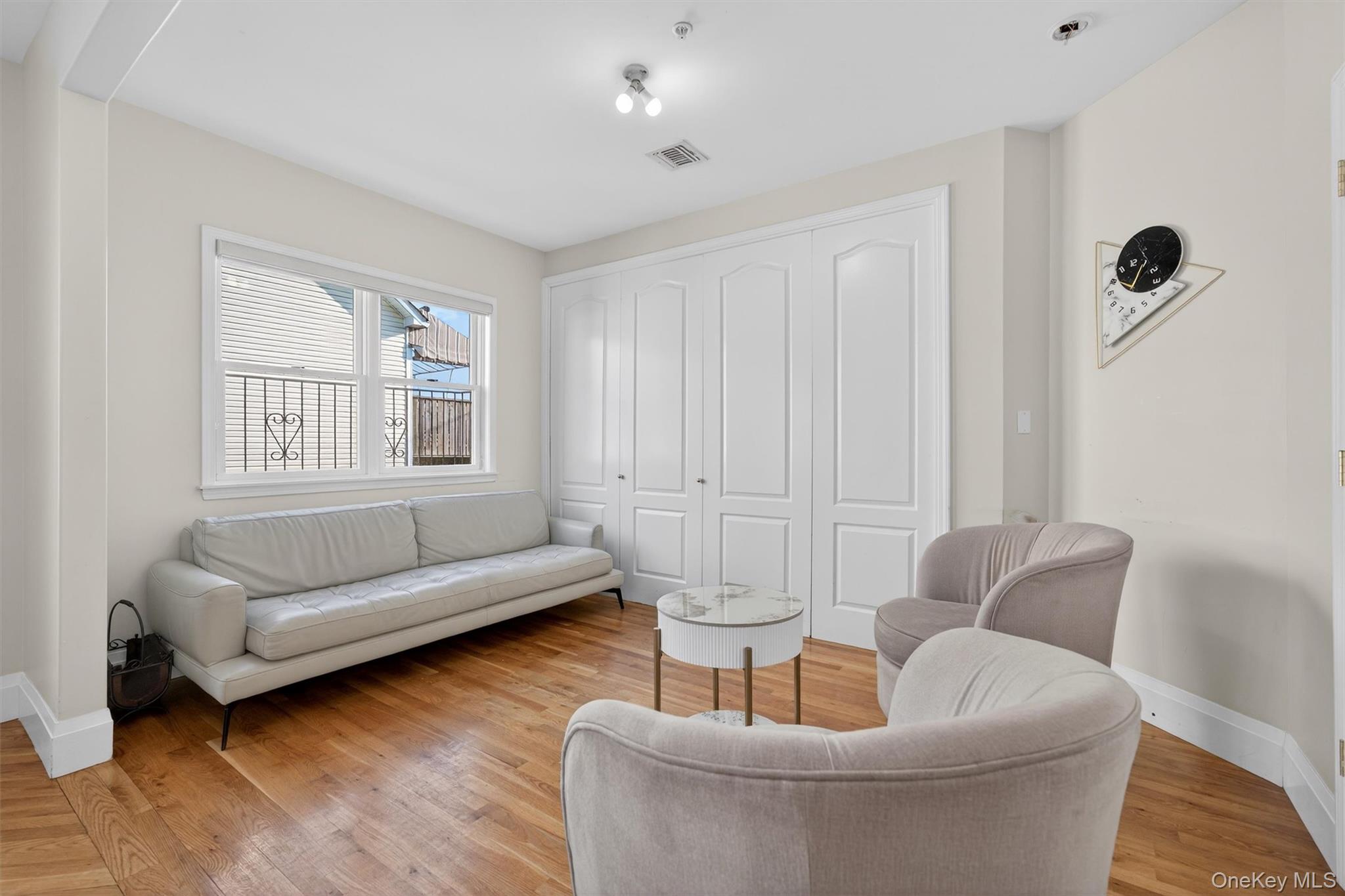 10 Lemberg Court 401 Property Photo 6