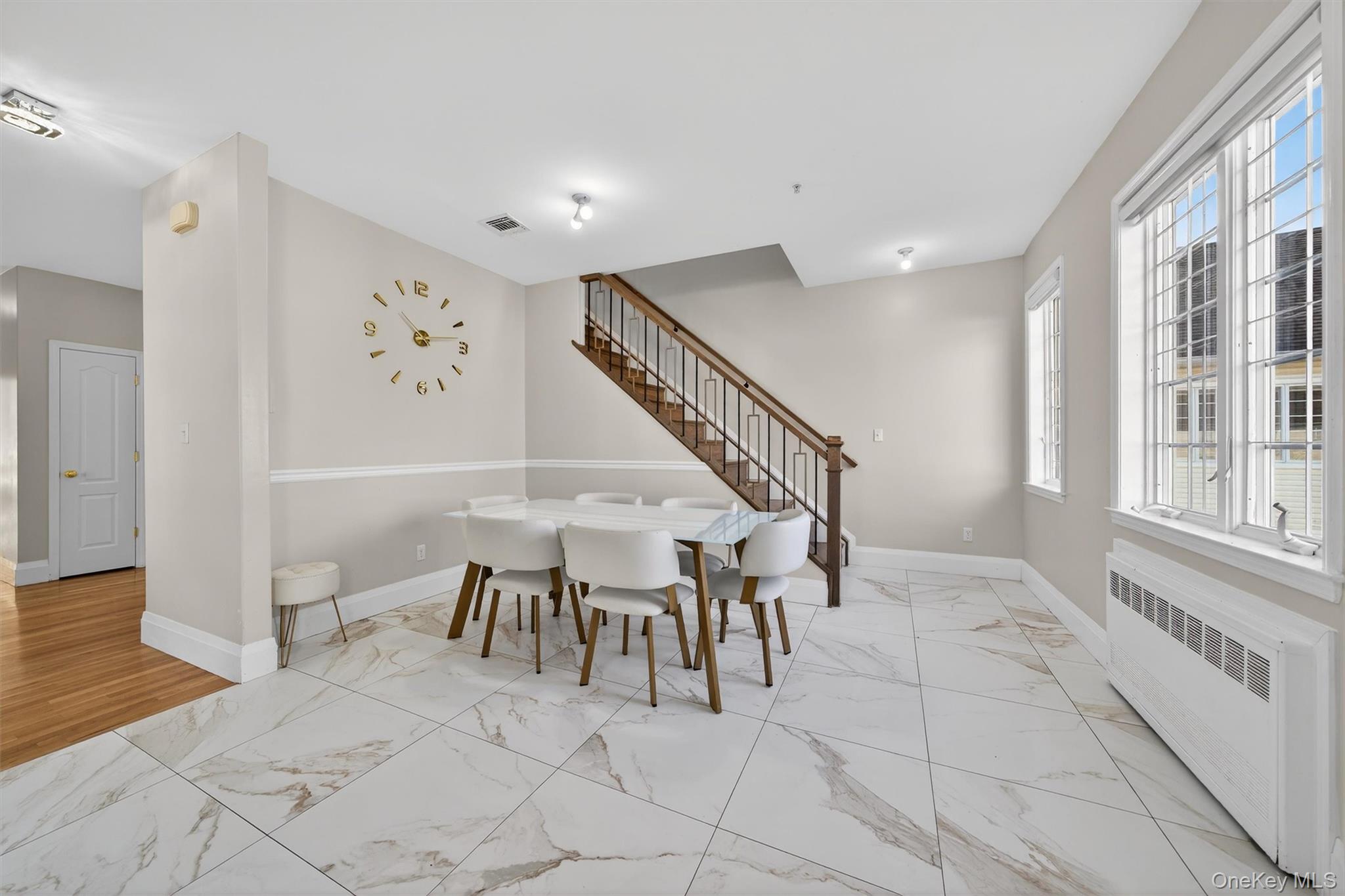 10 Lemberg Court 401 Property Photo 12