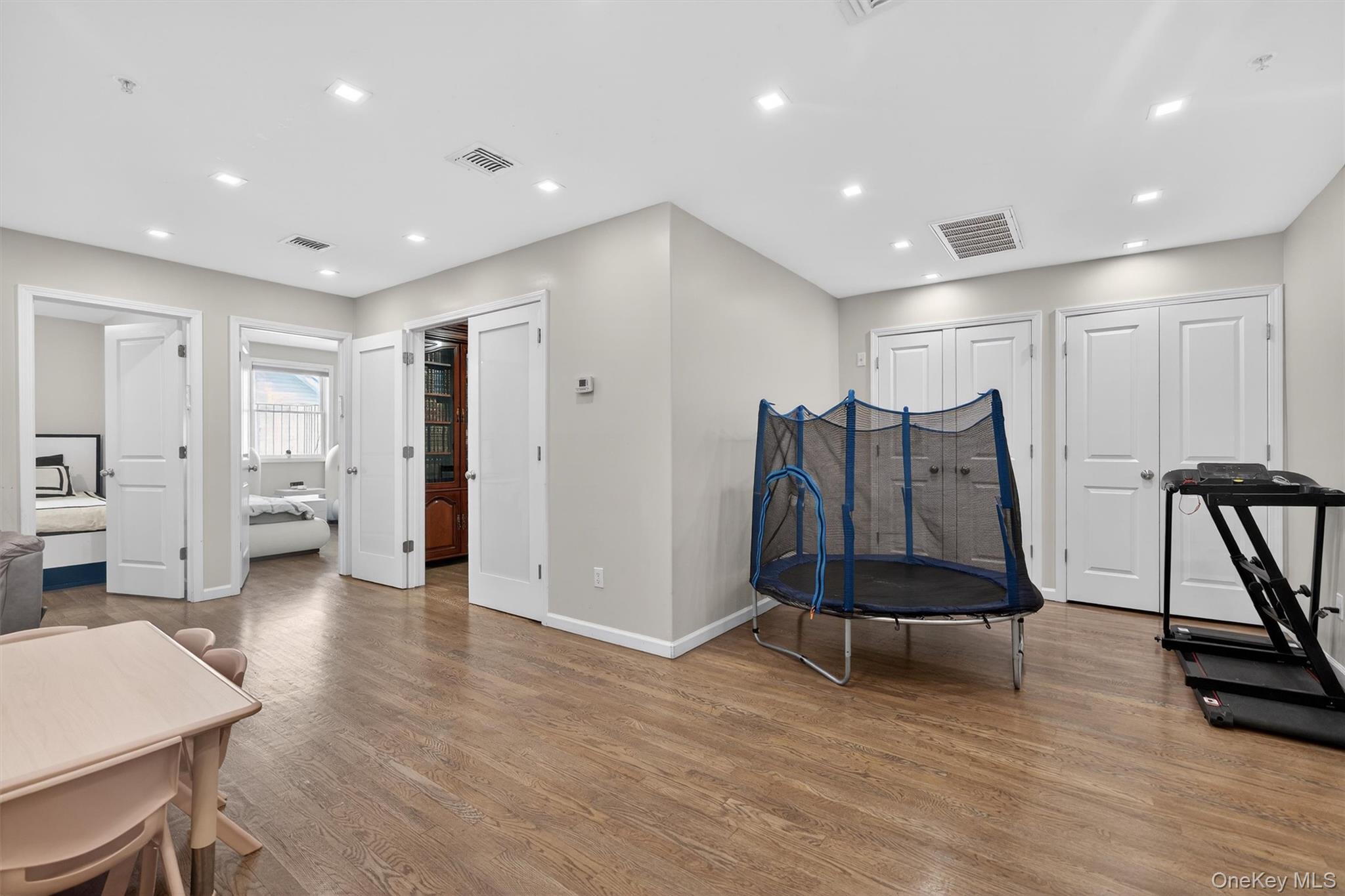 10 Lemberg Court 401 Property Photo 33