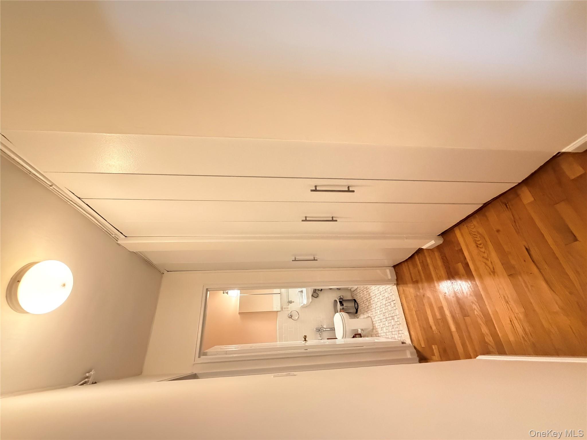 142-05 Roosevelt Avenue 519 Property Photo 7