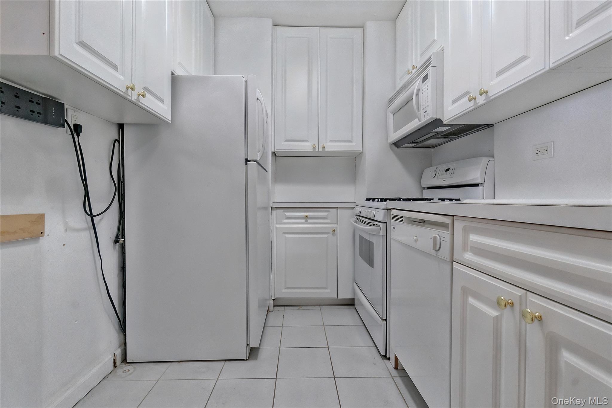 133 Beach 120th Street 1e Property Photo 8