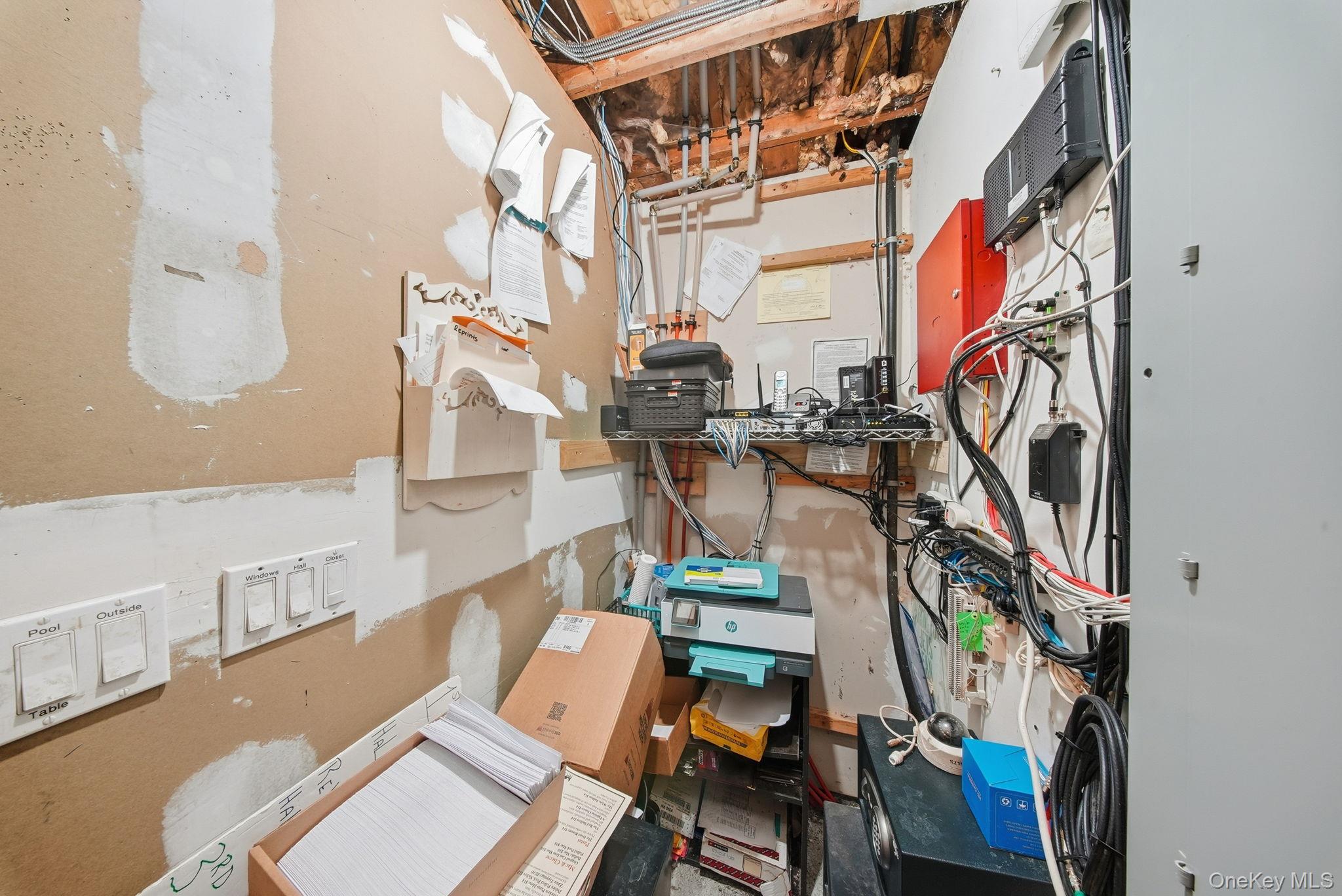 809 Bloomingburg Road Property Photo 19