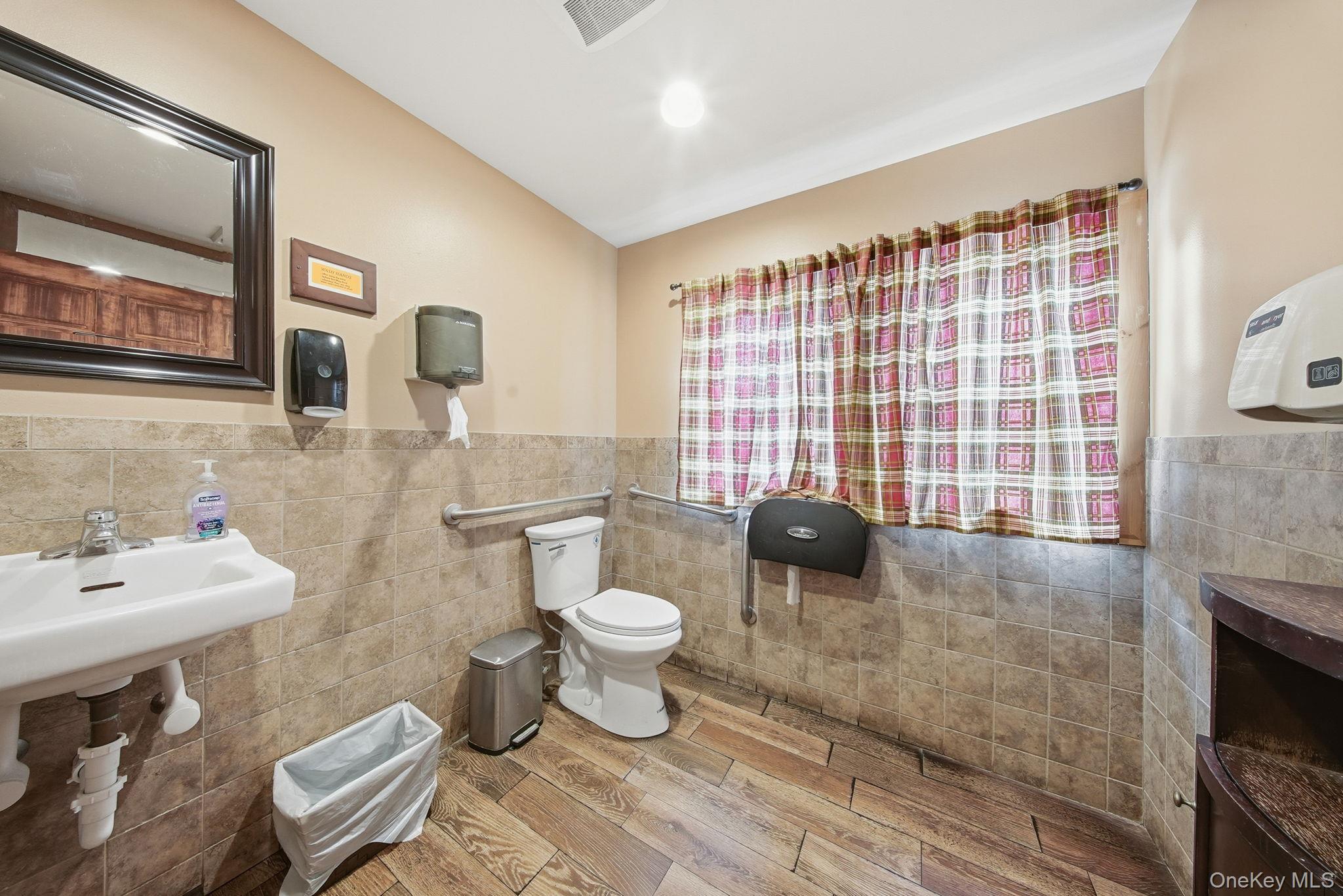 809 Bloomingburg Road Property Photo 21