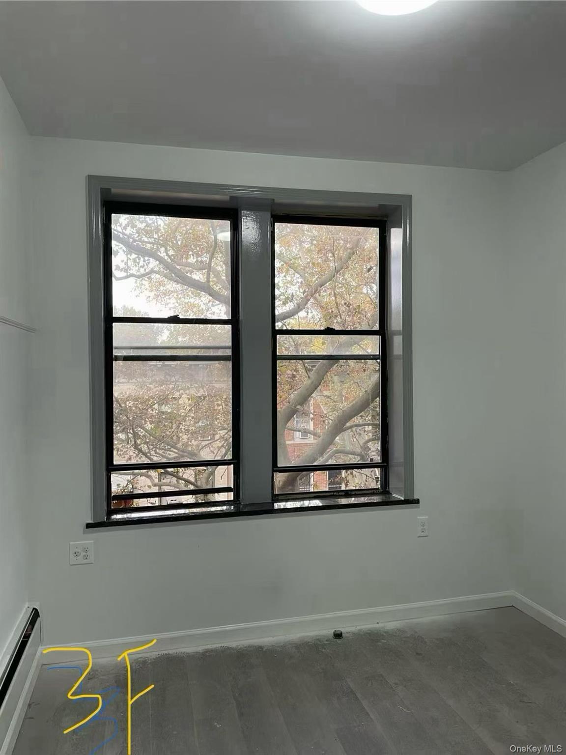 658 46th Street Property Photo 5