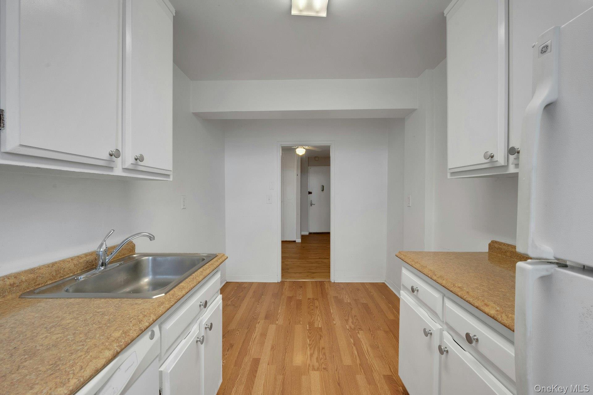 14 Westview Avenue 310 Property Photo 15