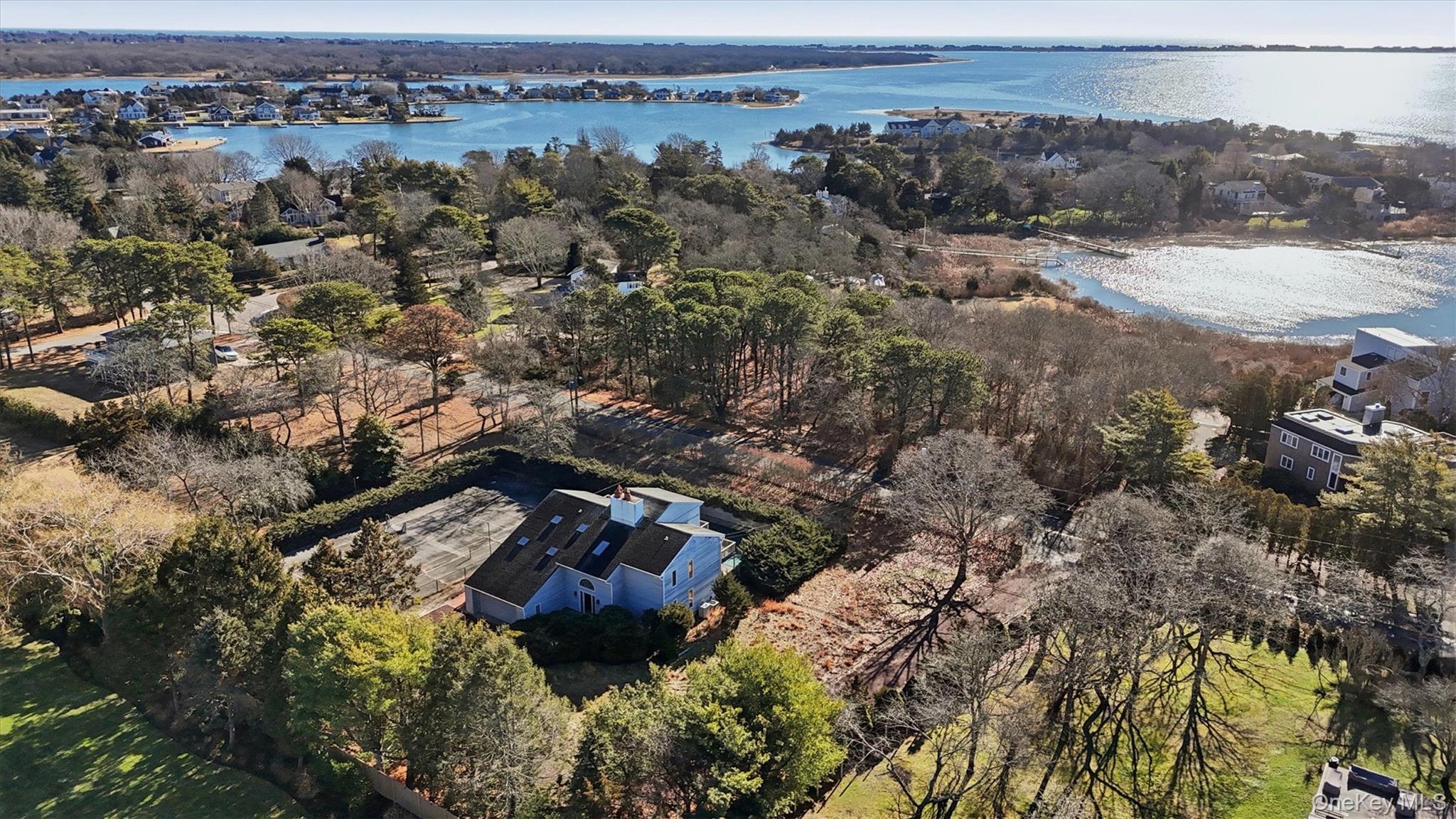 103 Middle Pond Road Property Photo 1