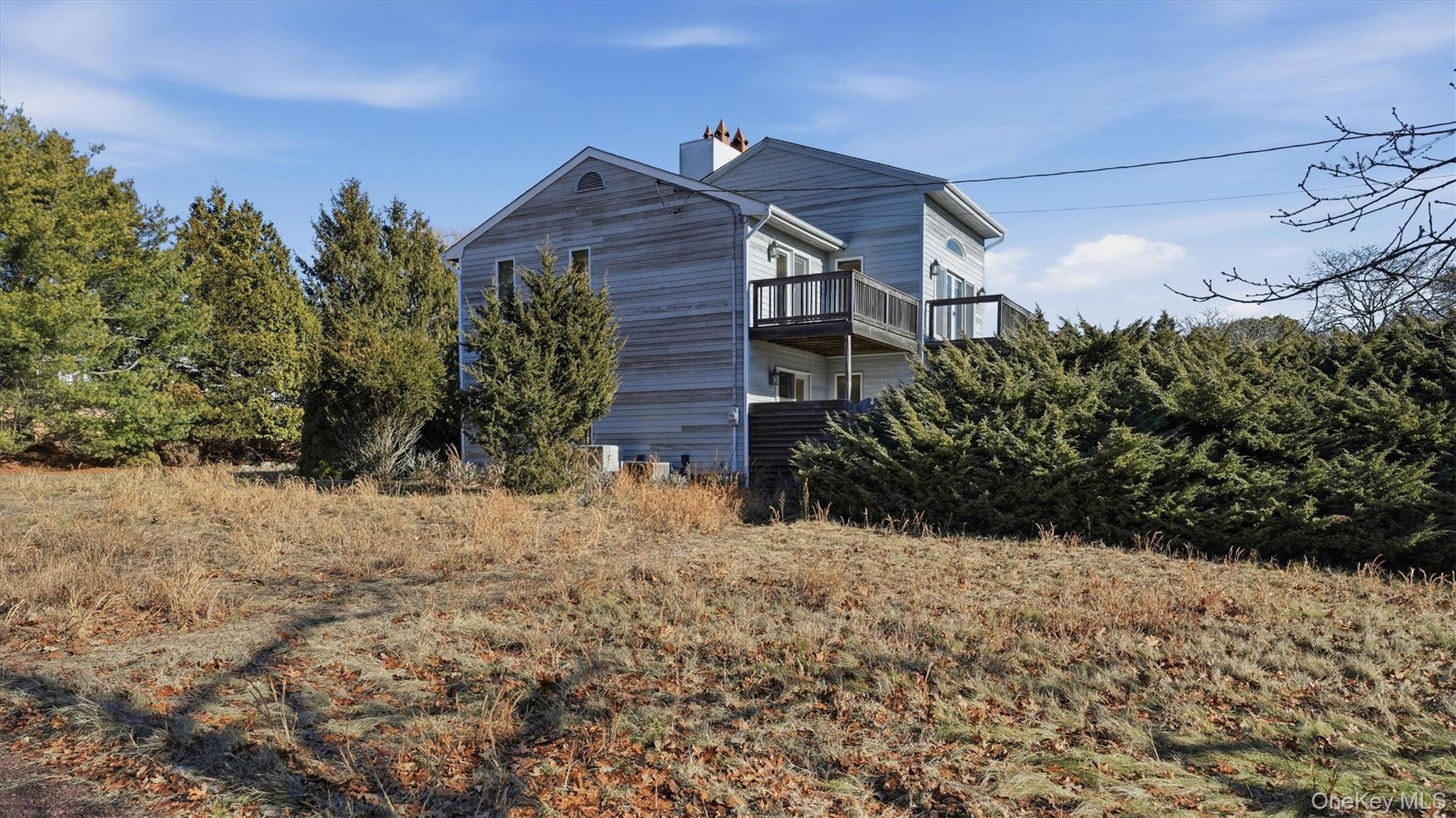 103 Middle Pond Road Property Photo 3