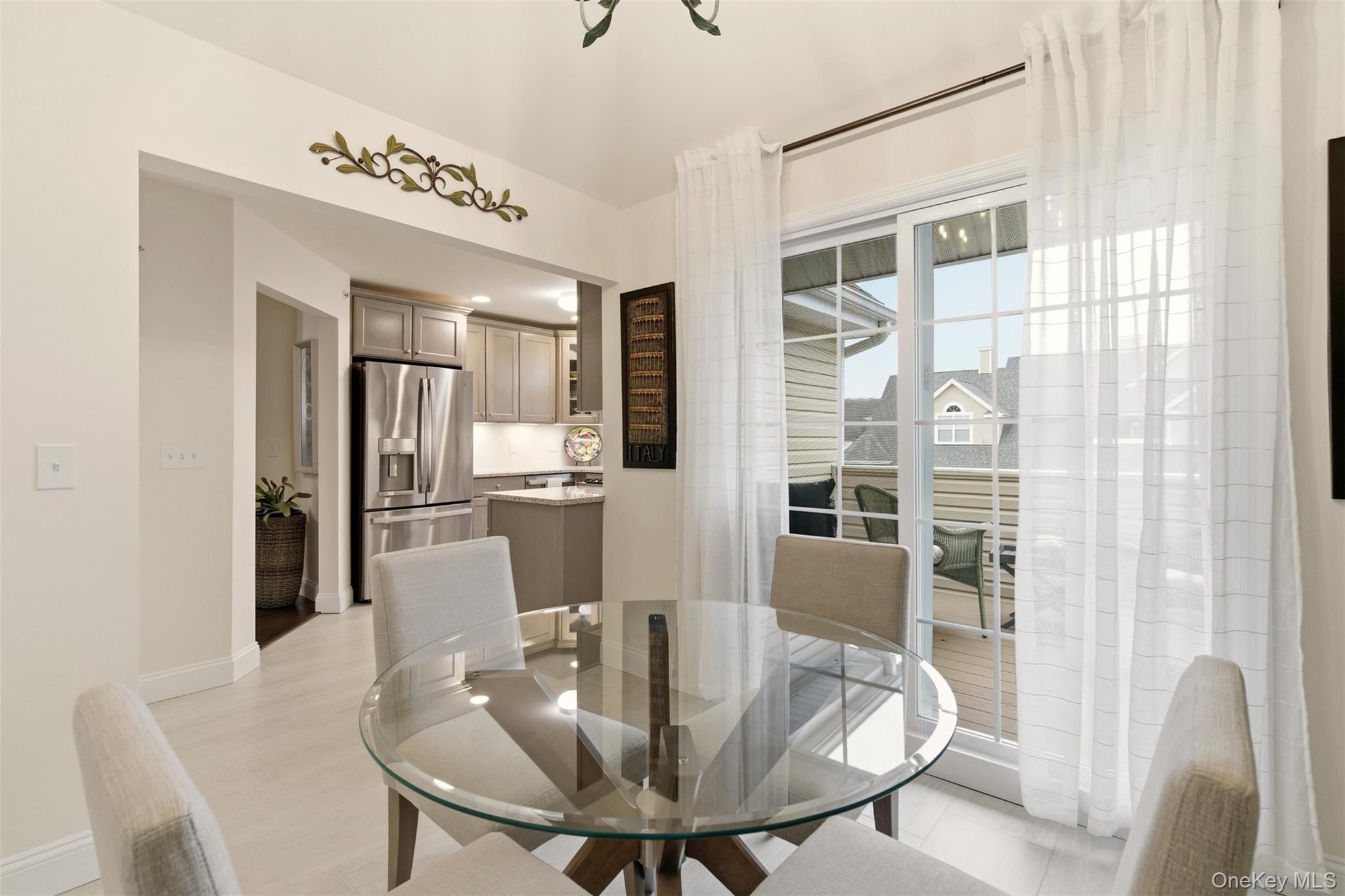 28 Steven Circle Property Photo 18