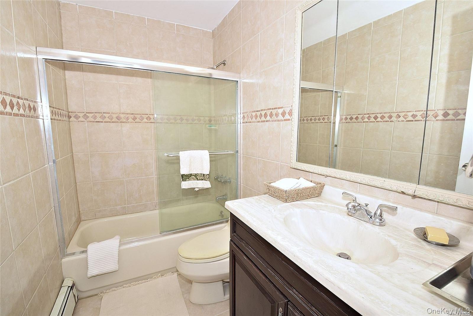 3434 Colony Drive Property Photo 11