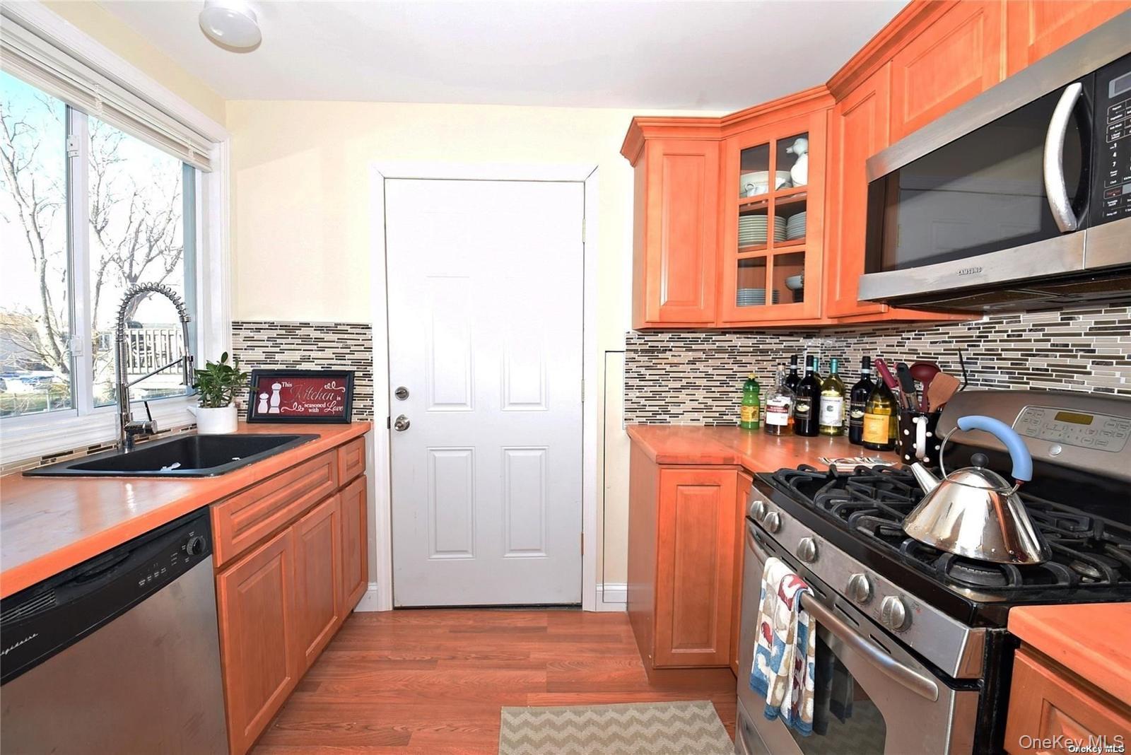 3434 Colony Drive Property Photo 13