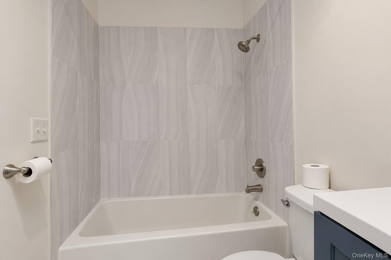 117 Sandpiper Lane 1b Property Photo 25