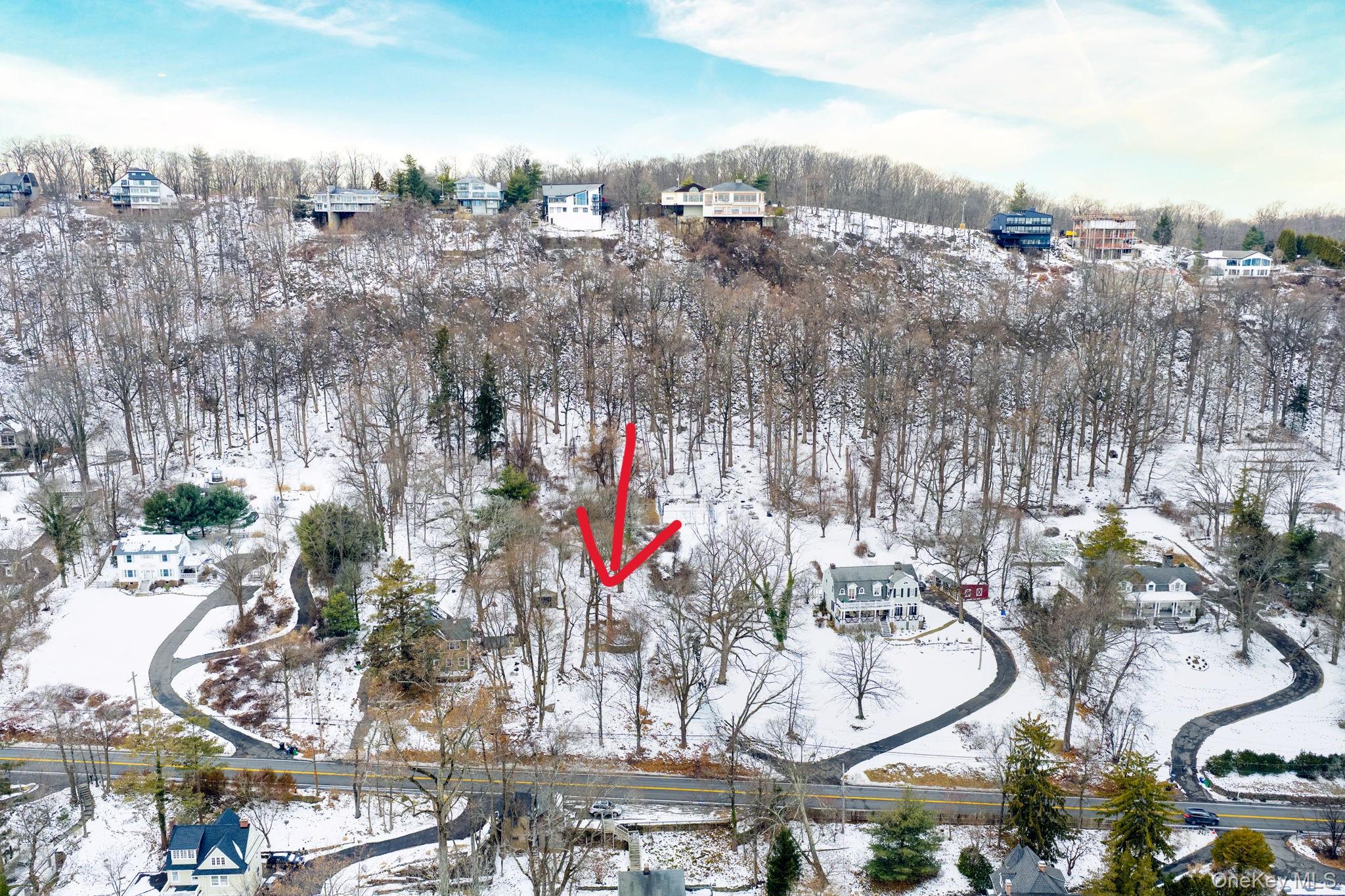1050 Route 9w Property Photo 2