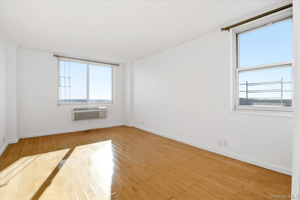 118-17 Union Tpke 16g Property Photo 16