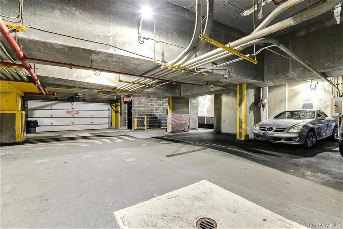 118-17 Union Tpke 16g Property Photo 28