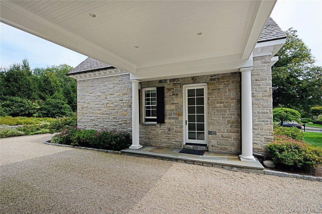 21 Lincoln Lane Property Photo 19