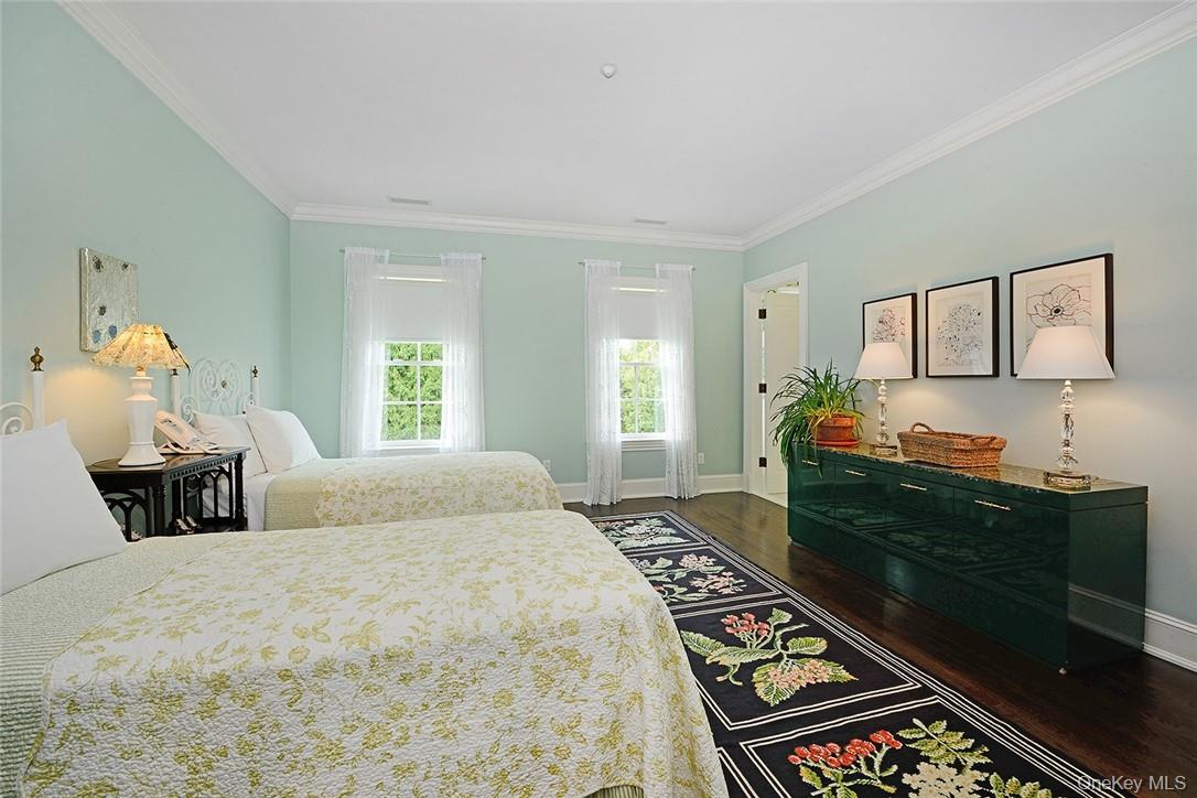 21 Lincoln Lane Property Photo 27