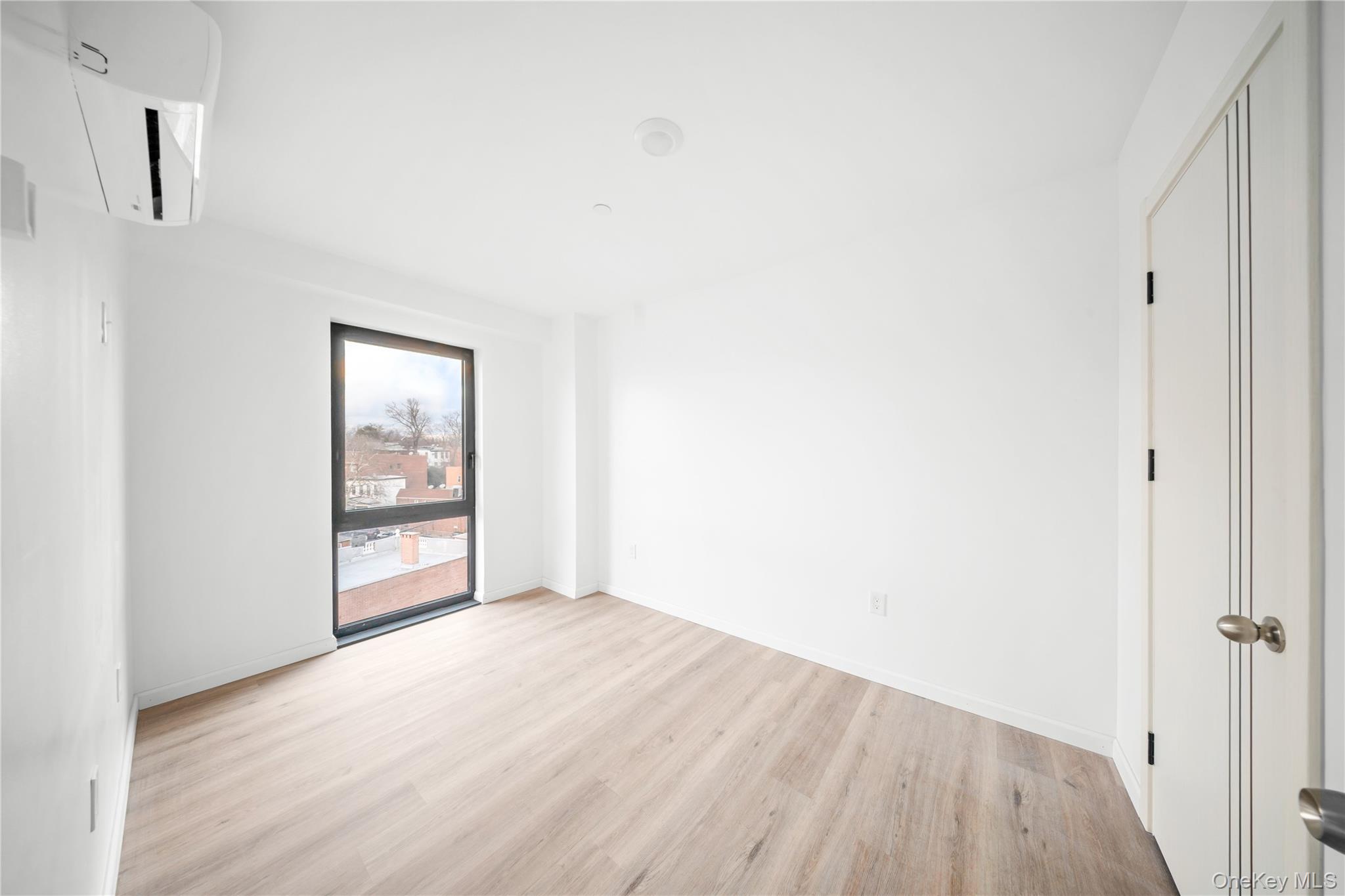 70-40 45 Avenue #2d Property Photo 6