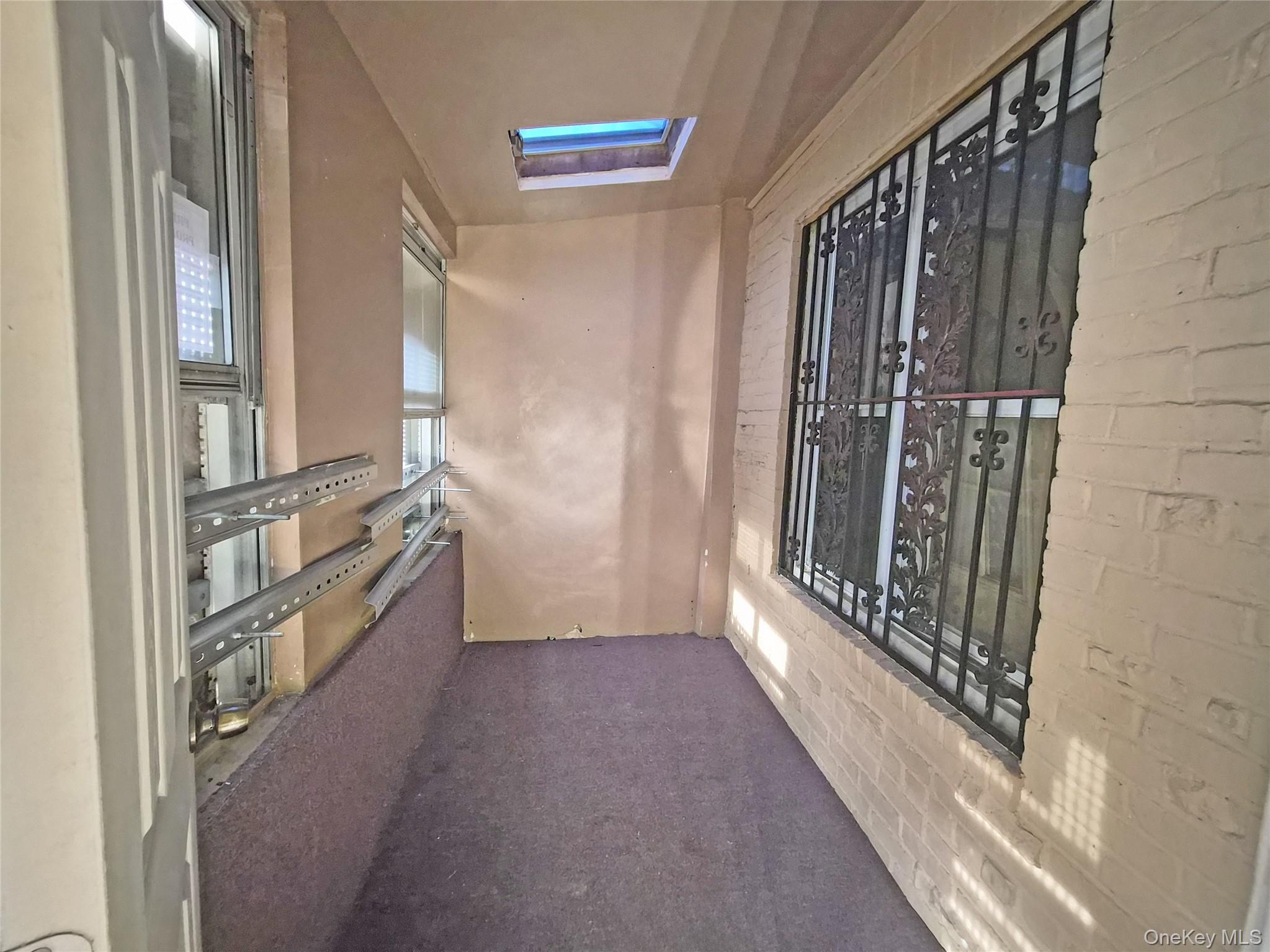 411 Winthrop Street Property Photo 2