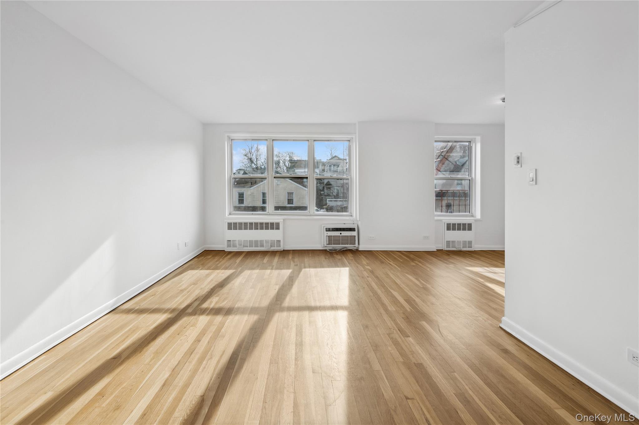5730 Mosholu Avenue 5f Property Photo 2