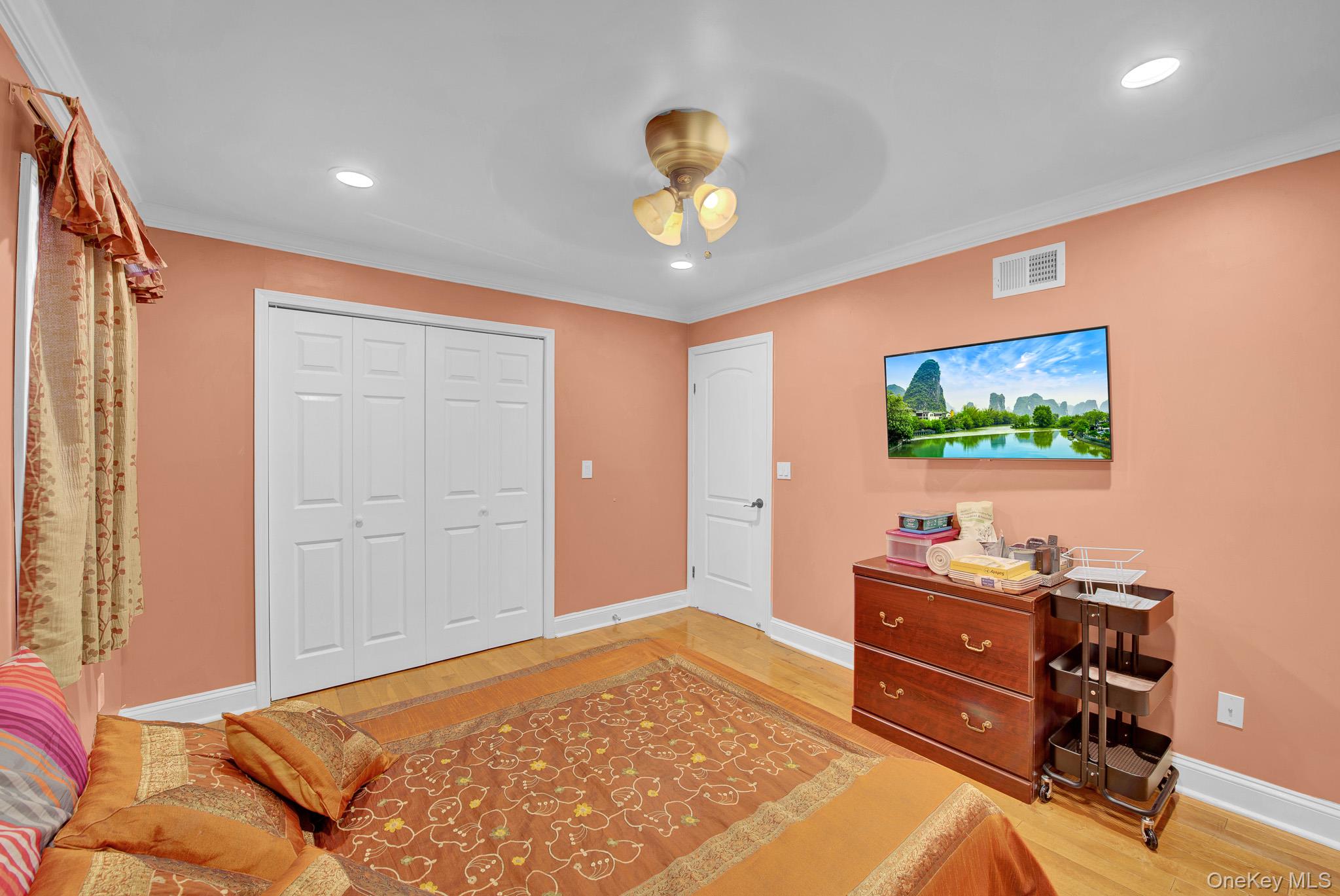 8220 250th Street Property Photo 12